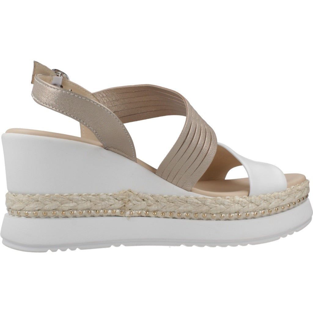 NERO GIARDINI ED en color BLANCO  (4)