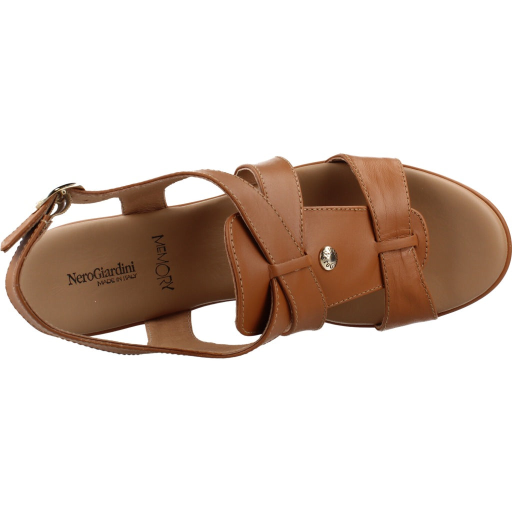 NERO GIARDINI ED  en color MARRON  (7)