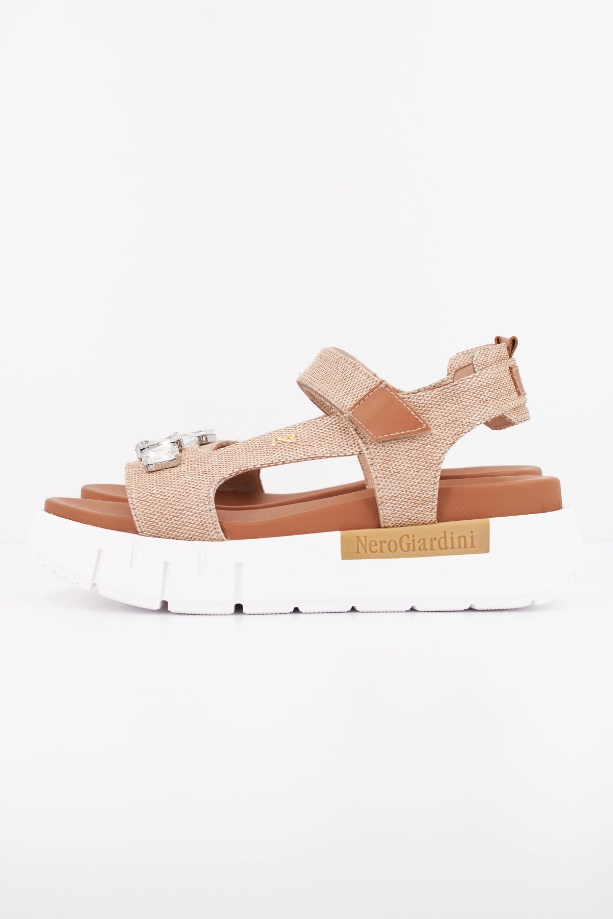 NERO GIARDINI ED  en color MARRON  (1)