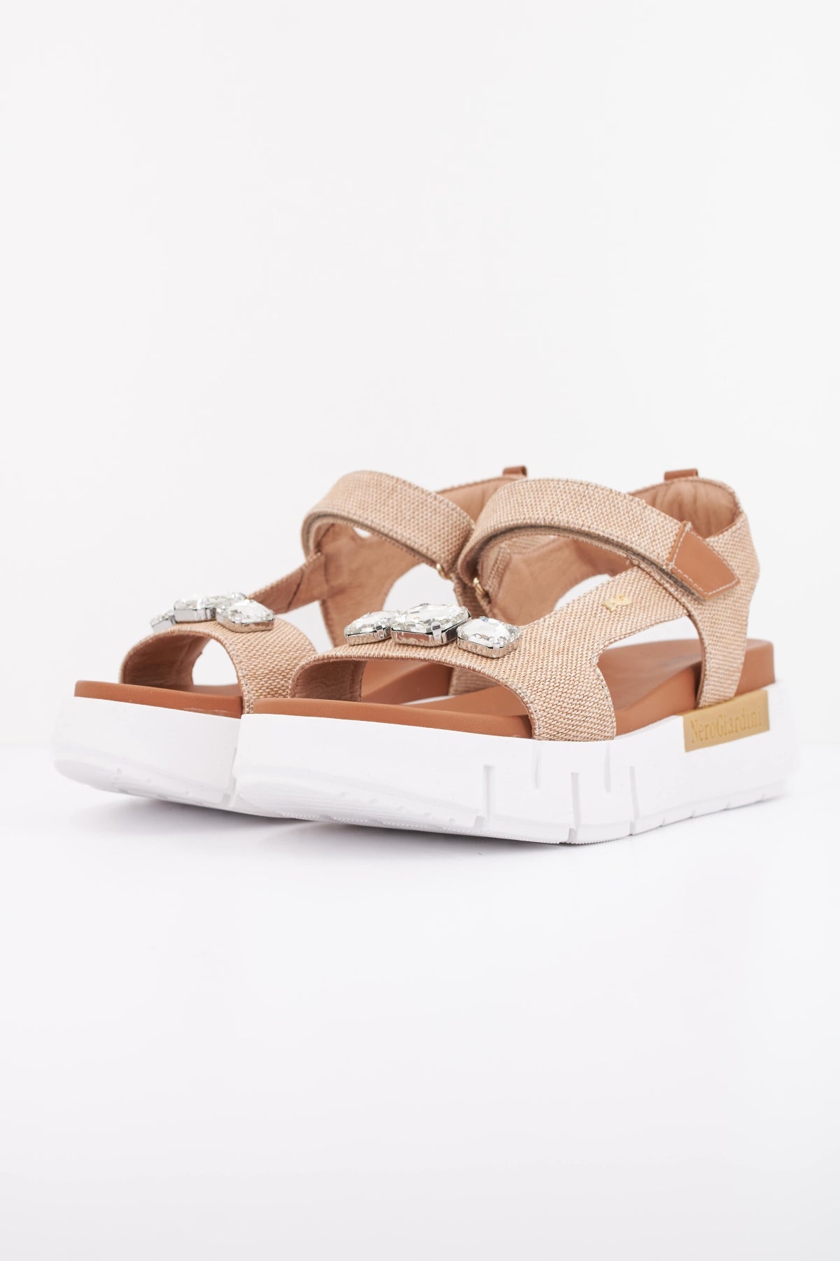 NERO GIARDINI ED  en color MARRON  (2)