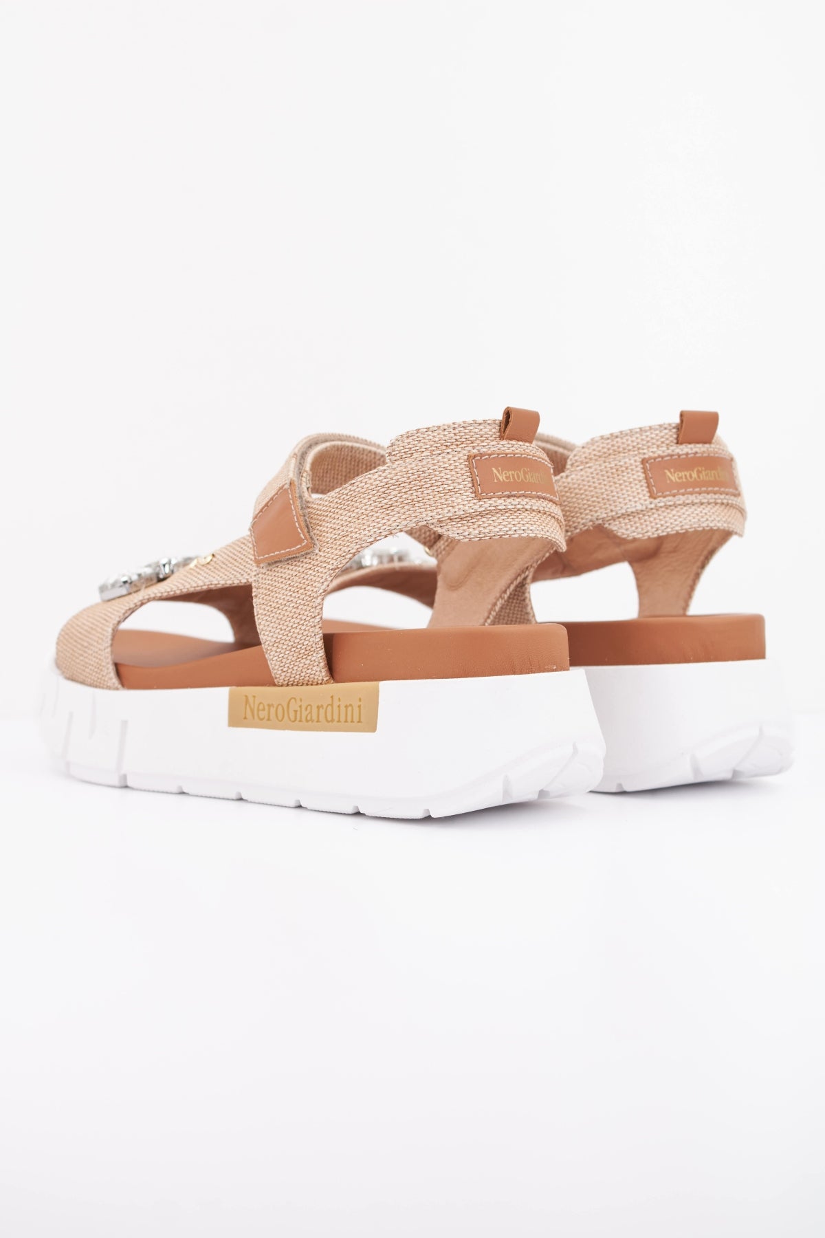 NERO GIARDINI ED  en color MARRON  (4)