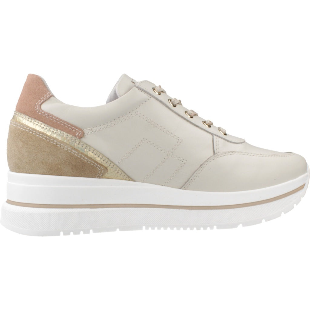 NERO GIARDINI DEPORTIVO CORDONES VELVET en color BEIS  (4)