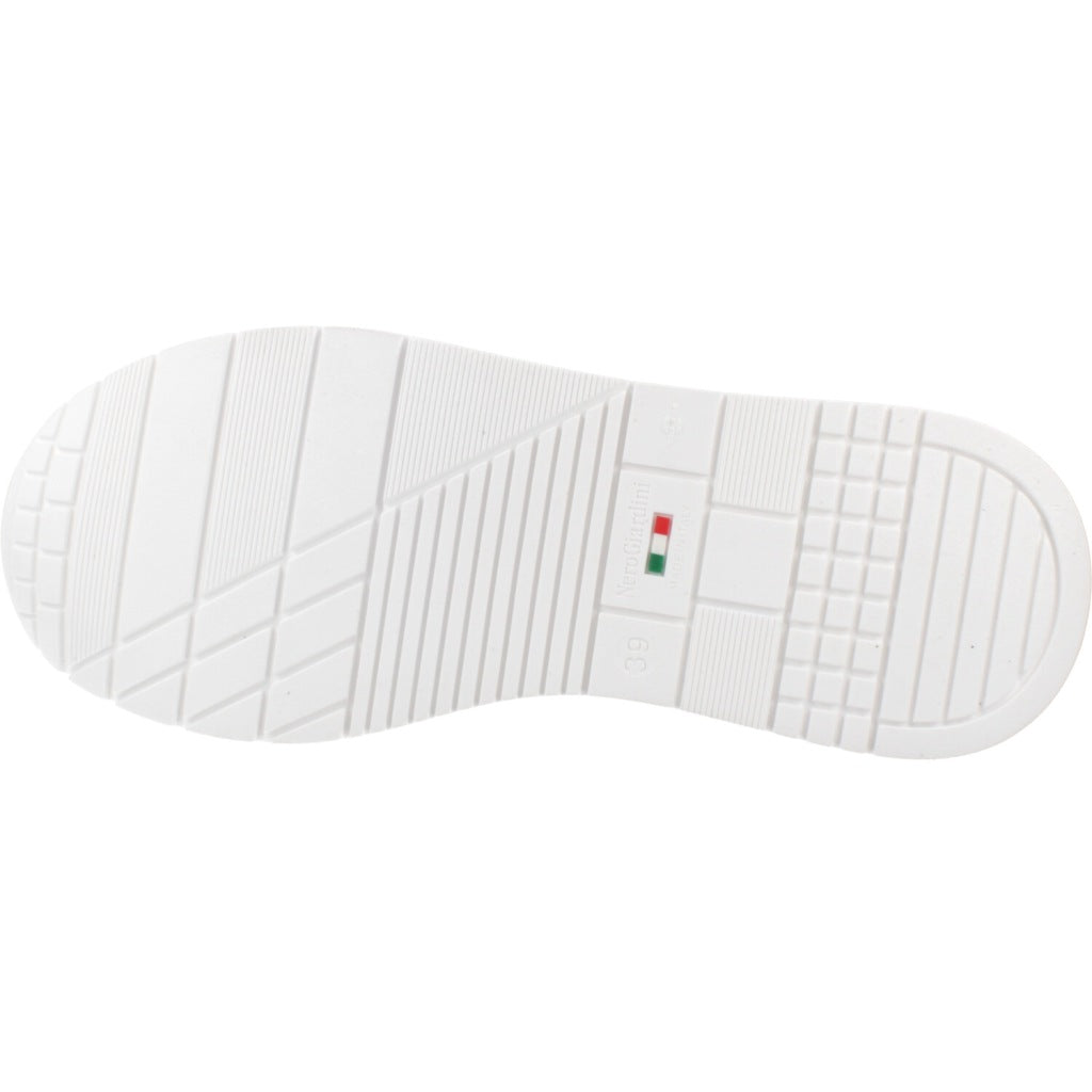 NERO GIARDINI DEPORTIVO CORDONES VELVET en color BEIS  (7)