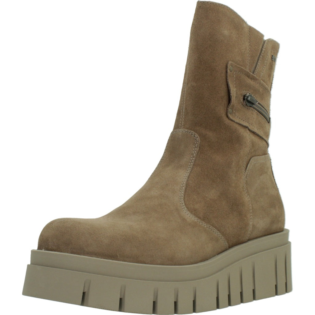 NERO GIARDINI ID  en color MARRON CLARO  (1)