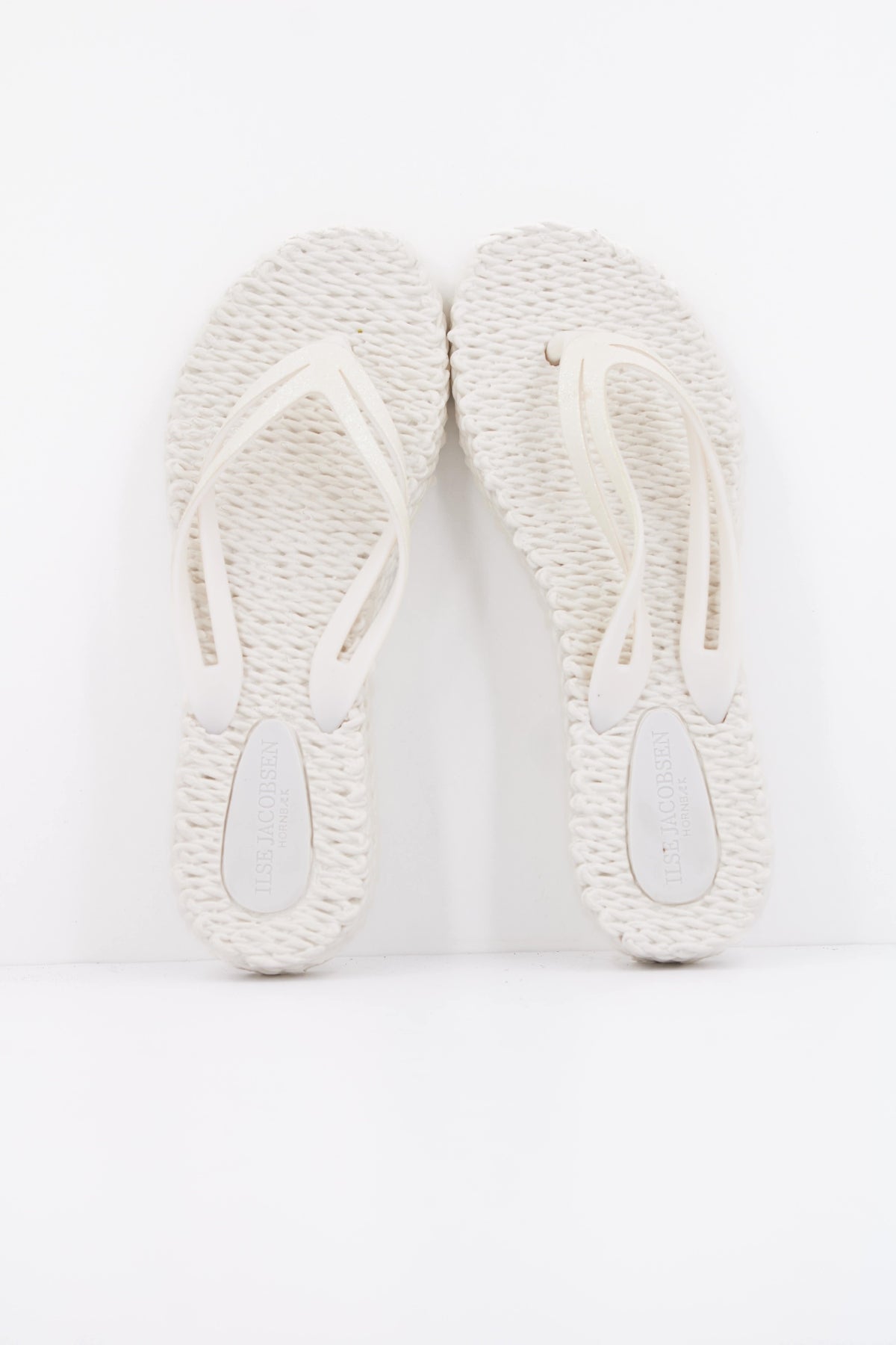 ILSE JACOBSEN CHEERFUL CHANCLA en color BEIS  (3)