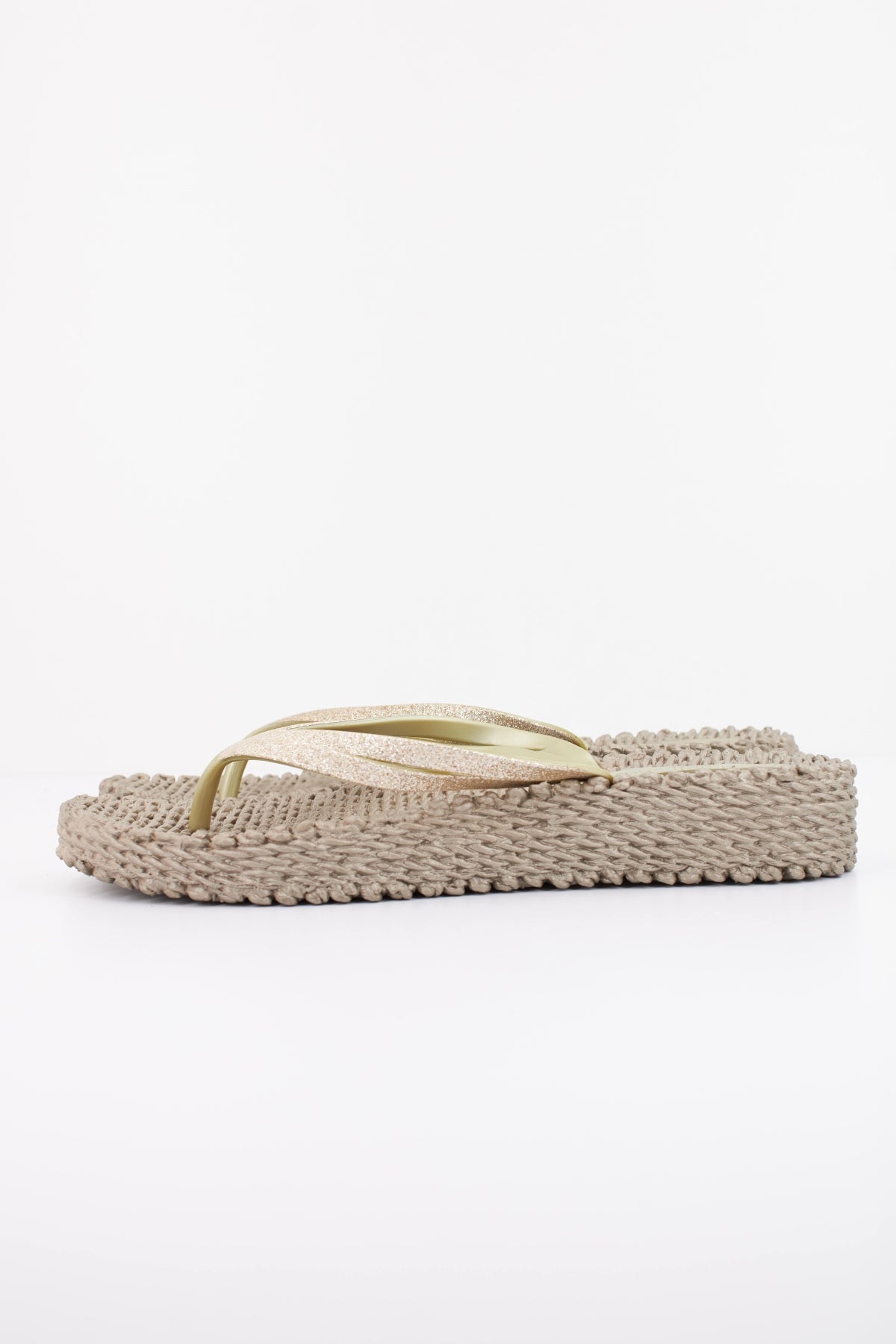 ILSE JACOBSEN CHEERFUL CHANCLA en color VERDE  (1)