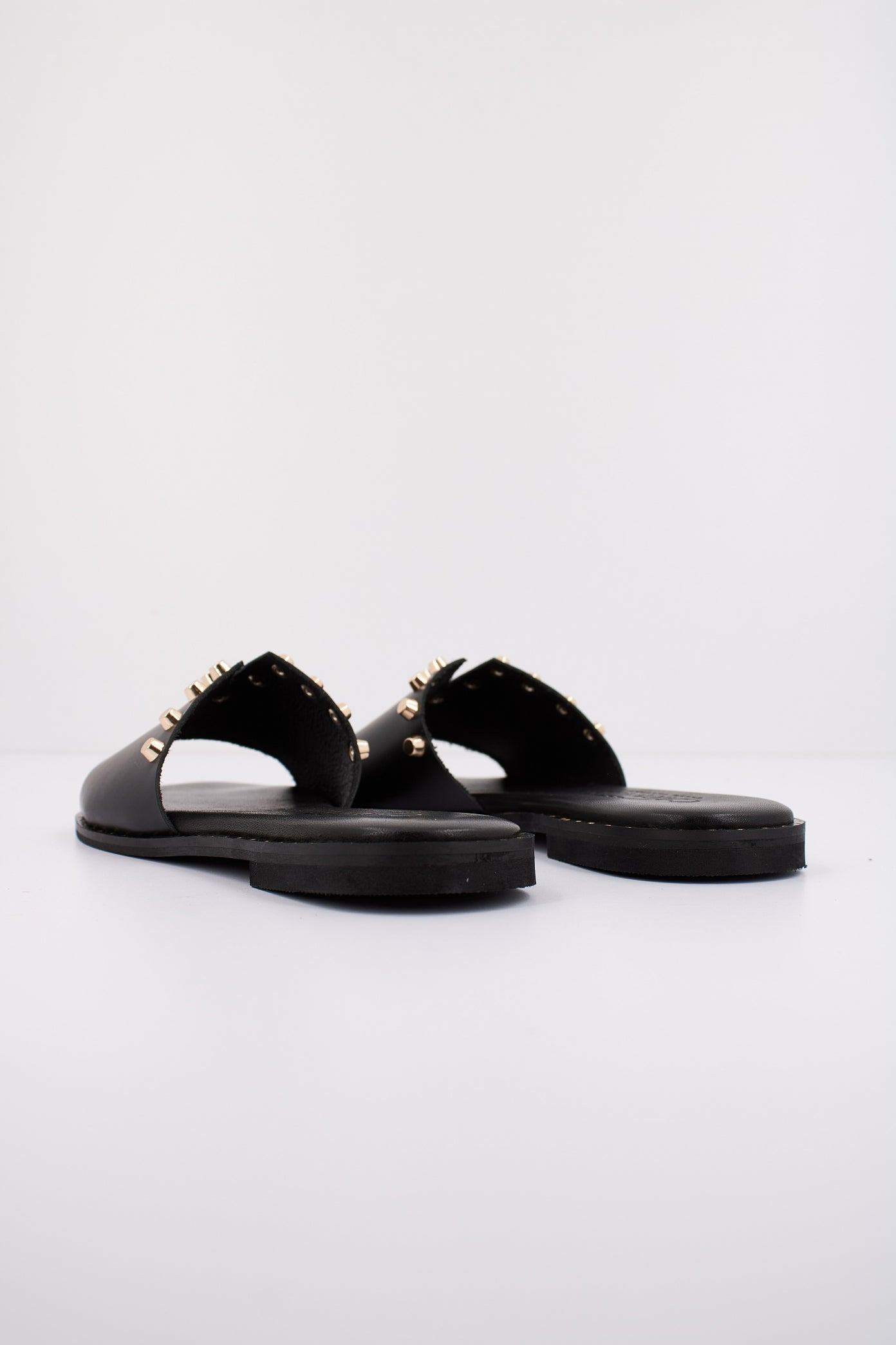 CARYATIS C en color NEGRO  (3)
