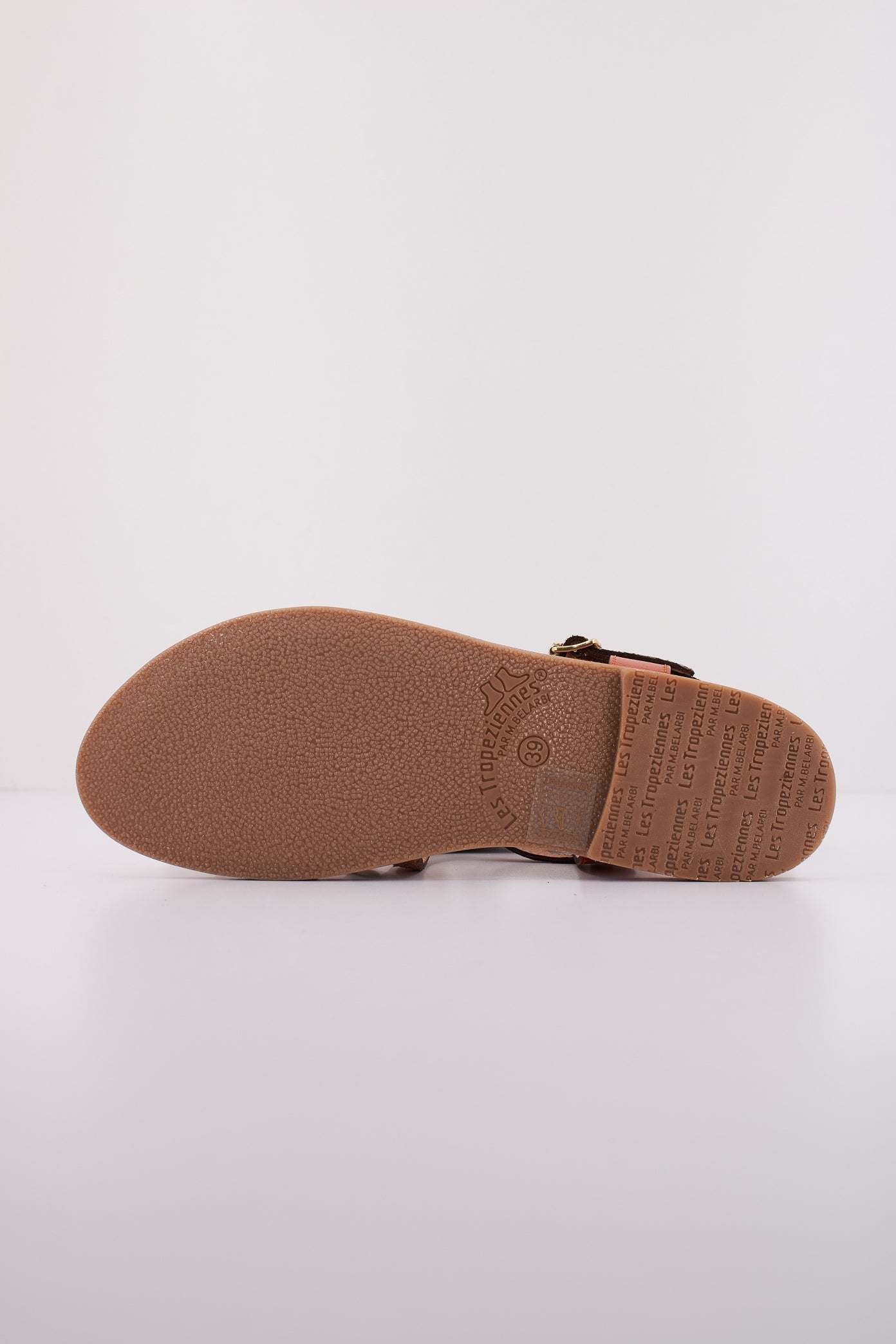 LES TROPEZIENNES CHAPAXGUM en color MARRON  (5)