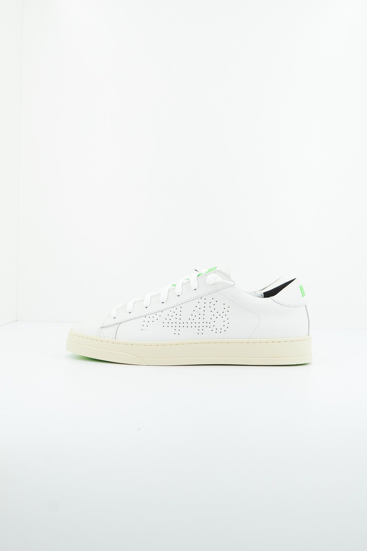 P BJACKM en color BLANCO  (1)