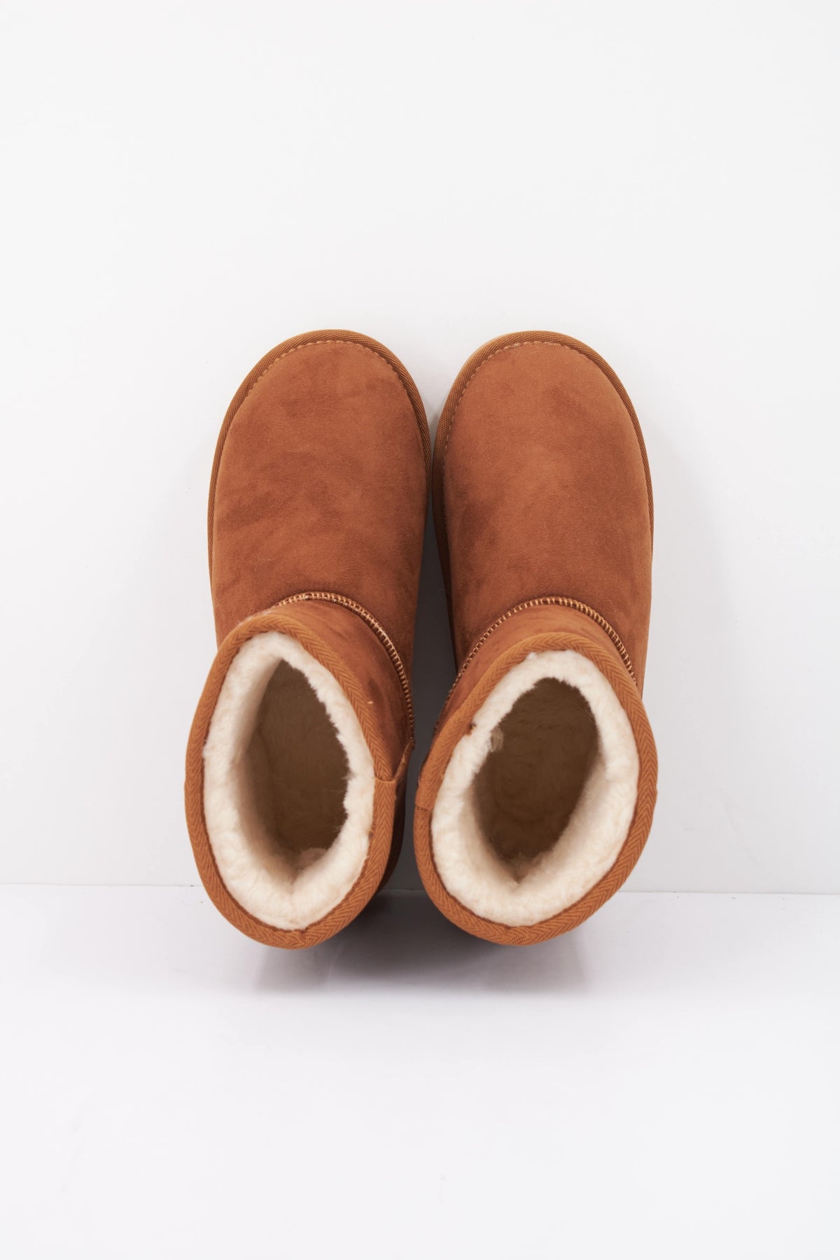 BREAK & WALK AUSTRALIAN BOOT HIGH en color MARRON  (3)