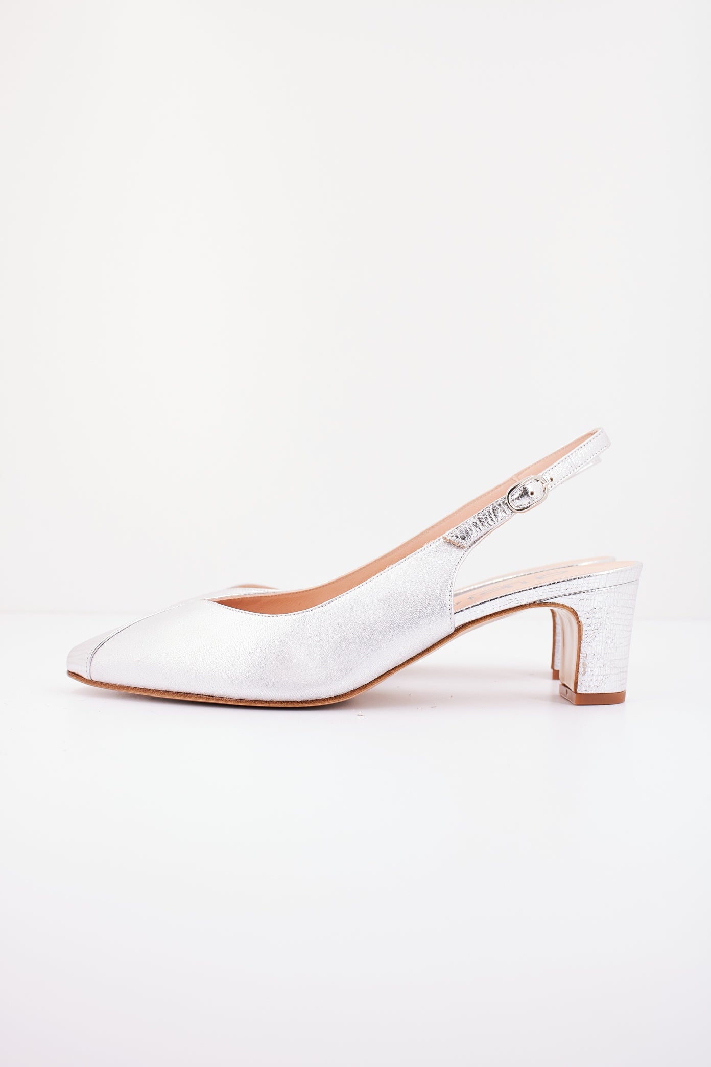 DIBIA D en color PLATA  (1)