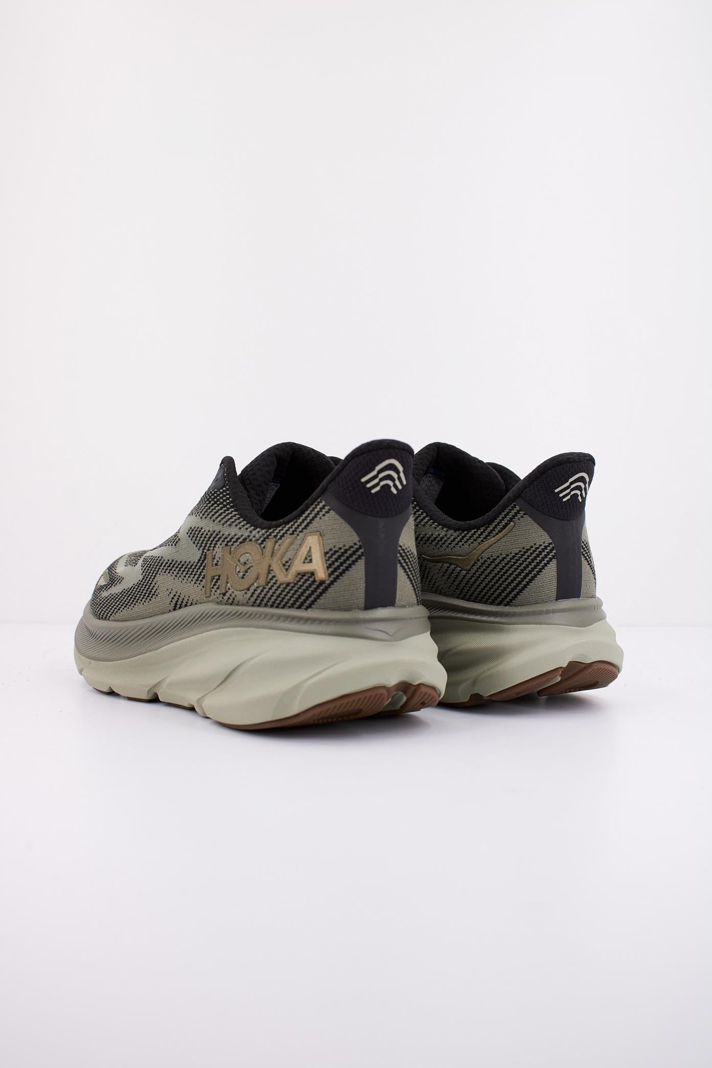 HOKA CLIFTON  en color VERDE  (3)