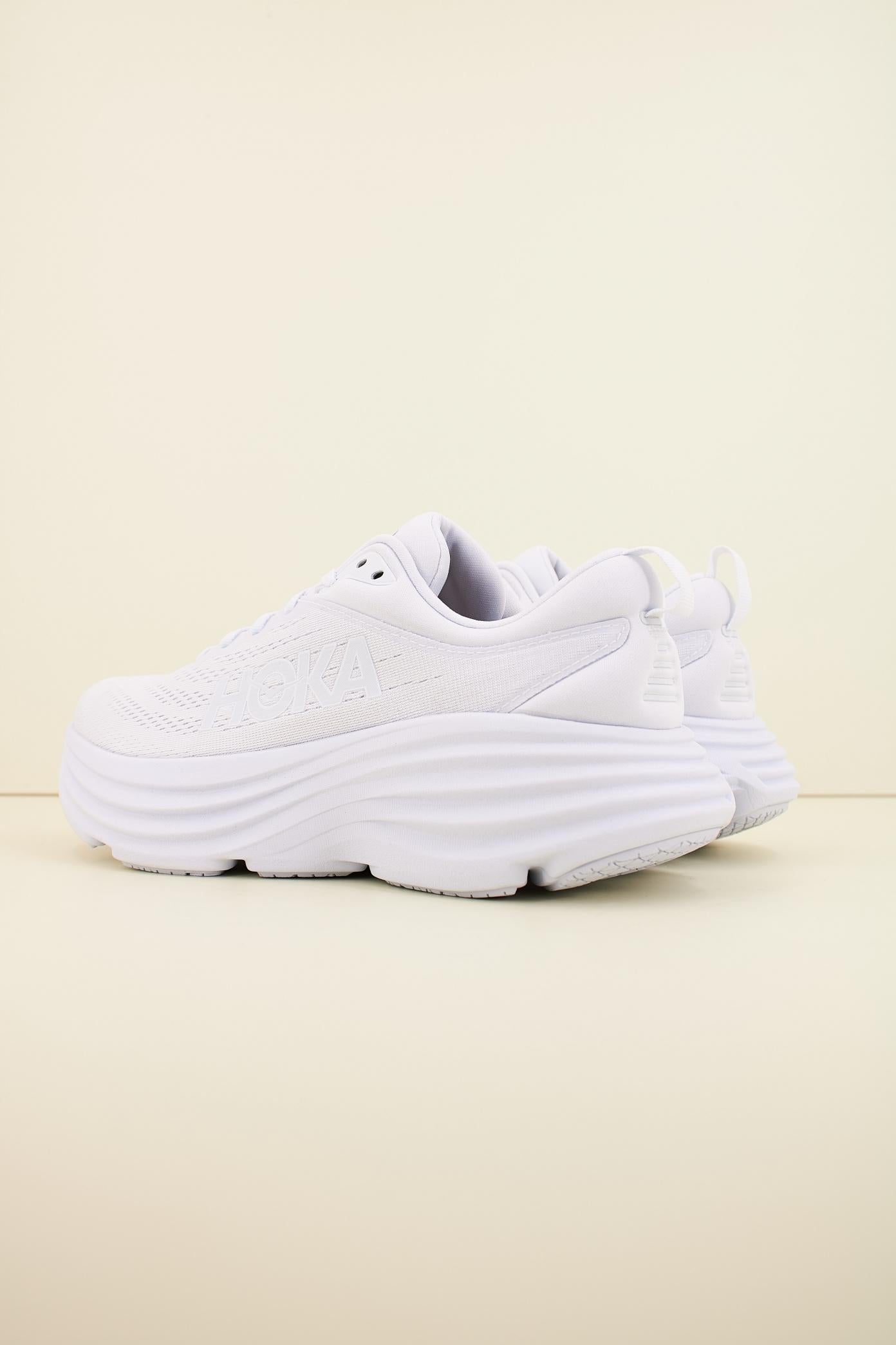 HOKA BONDI  en color BLANCO  (3)