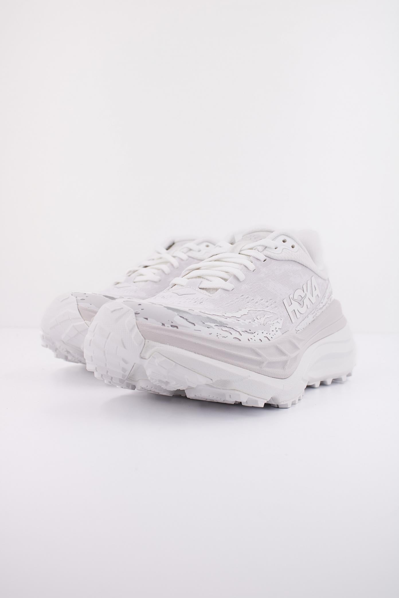 HOKA STINSON  en color GRIS  (2)