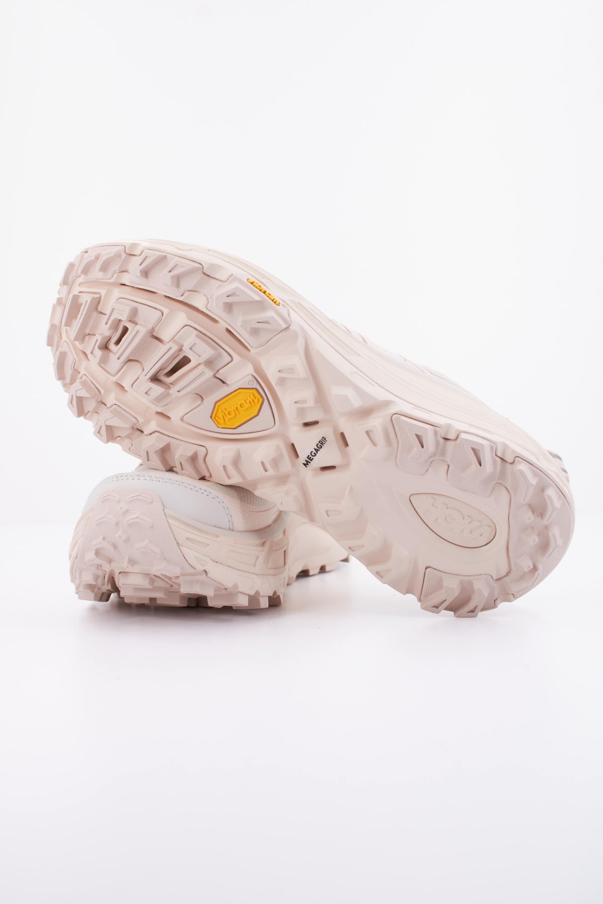 HOKA U MAFATE SPEED  en color ROSA  (5)