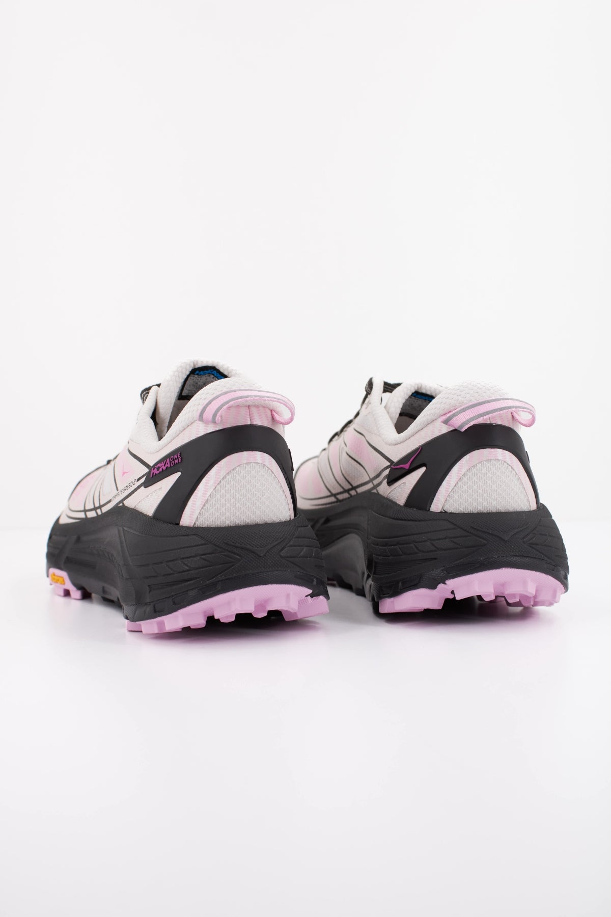 HOKA U MAFATE SPEED   en color BLANCO  (4)