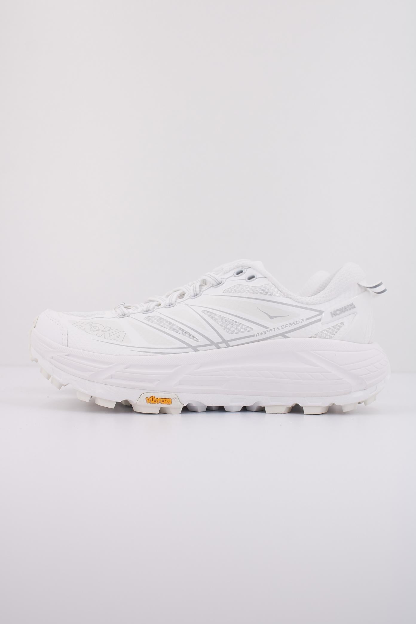 HOKA U MAFATE SPEED  en color BLANCO  (1)