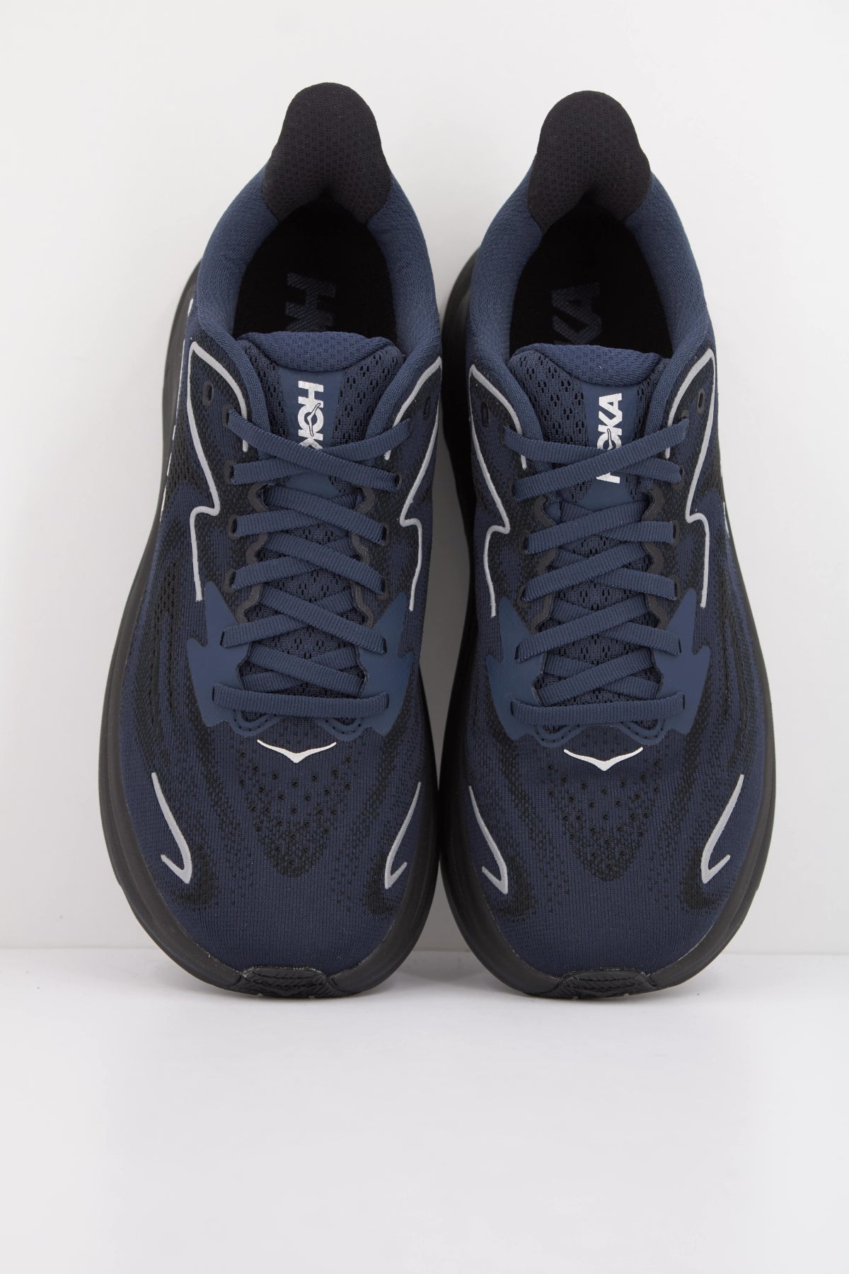 HOKA CLIFTON  en color AZUL  (3)