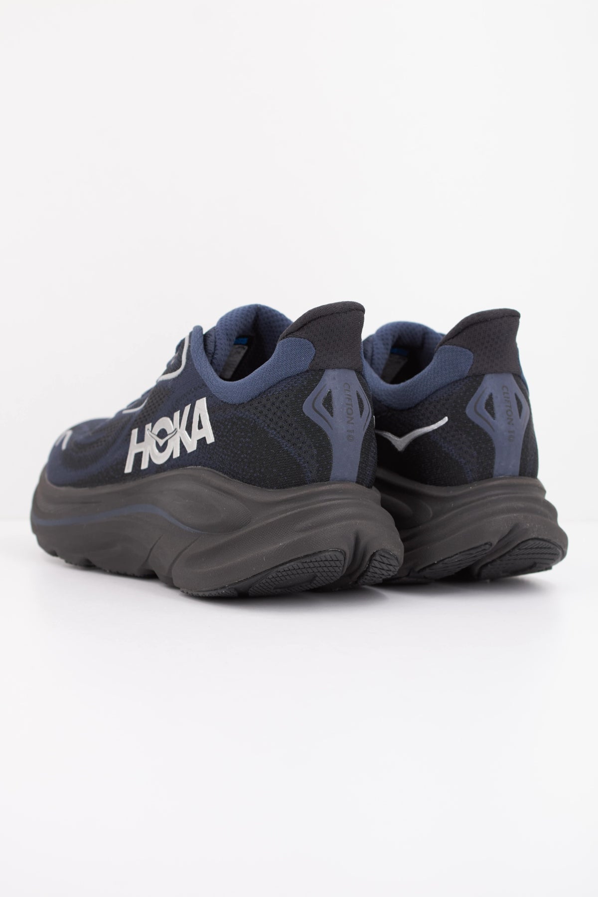 HOKA CLIFTON  en color AZUL  (4)
