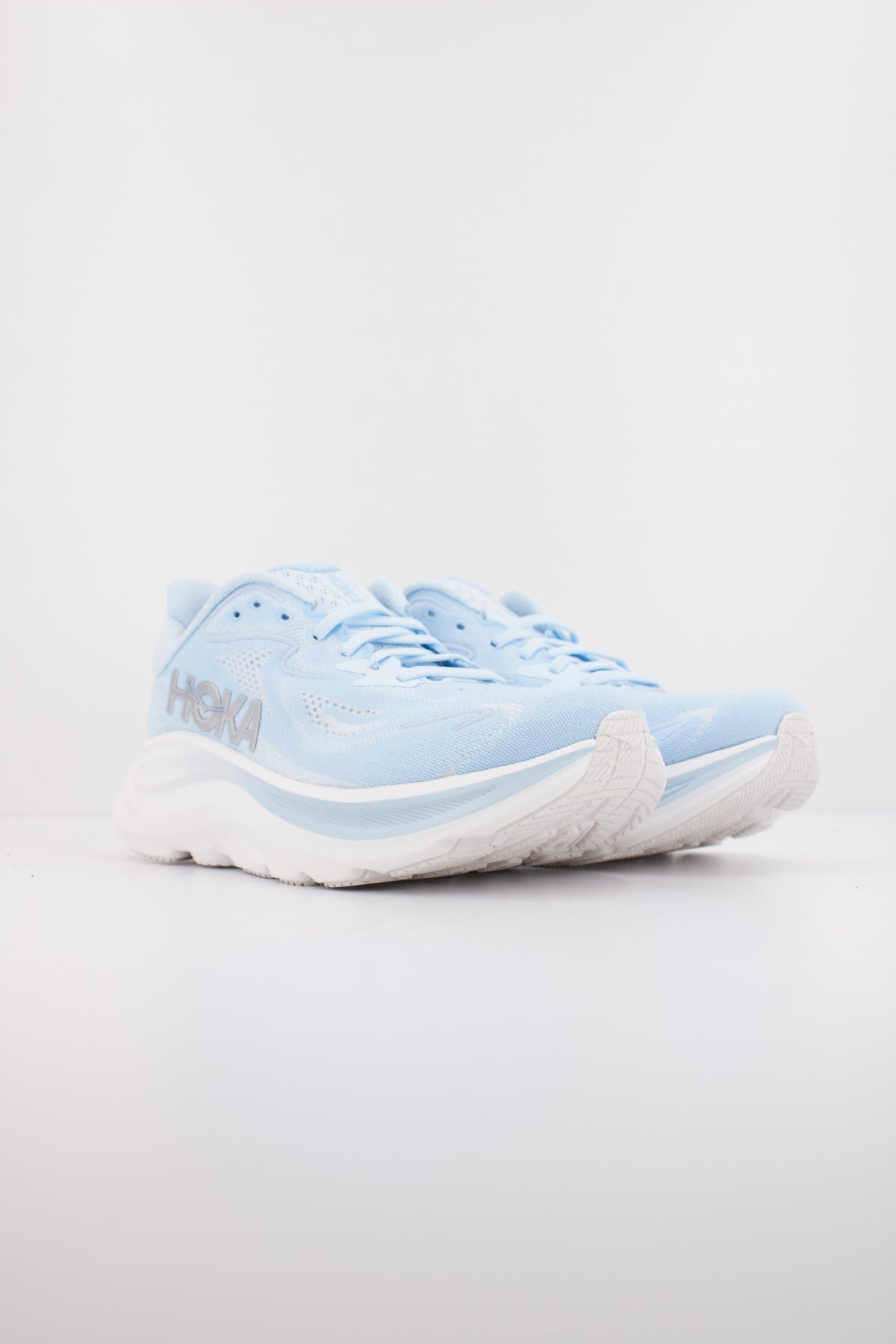 HOKA W CLIFTON  en color AZUL  (2)