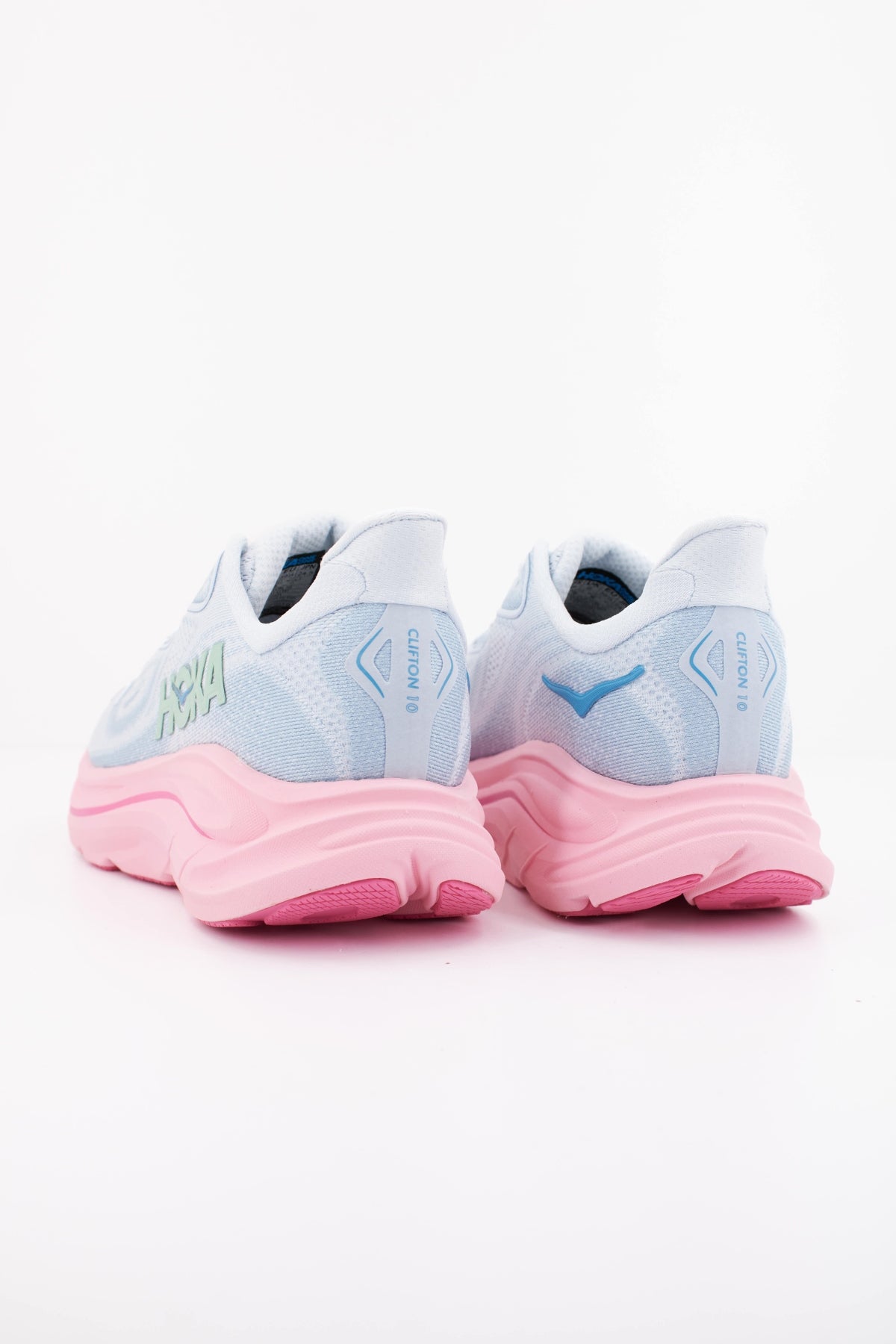 HOKA W CLIFTON  en color AZUL  (4)