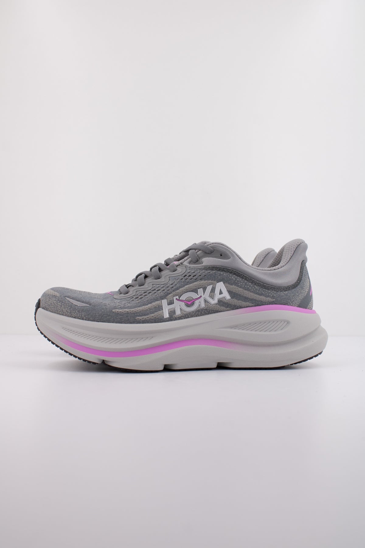 HOKA W BONDI  en color GRIS  (1)