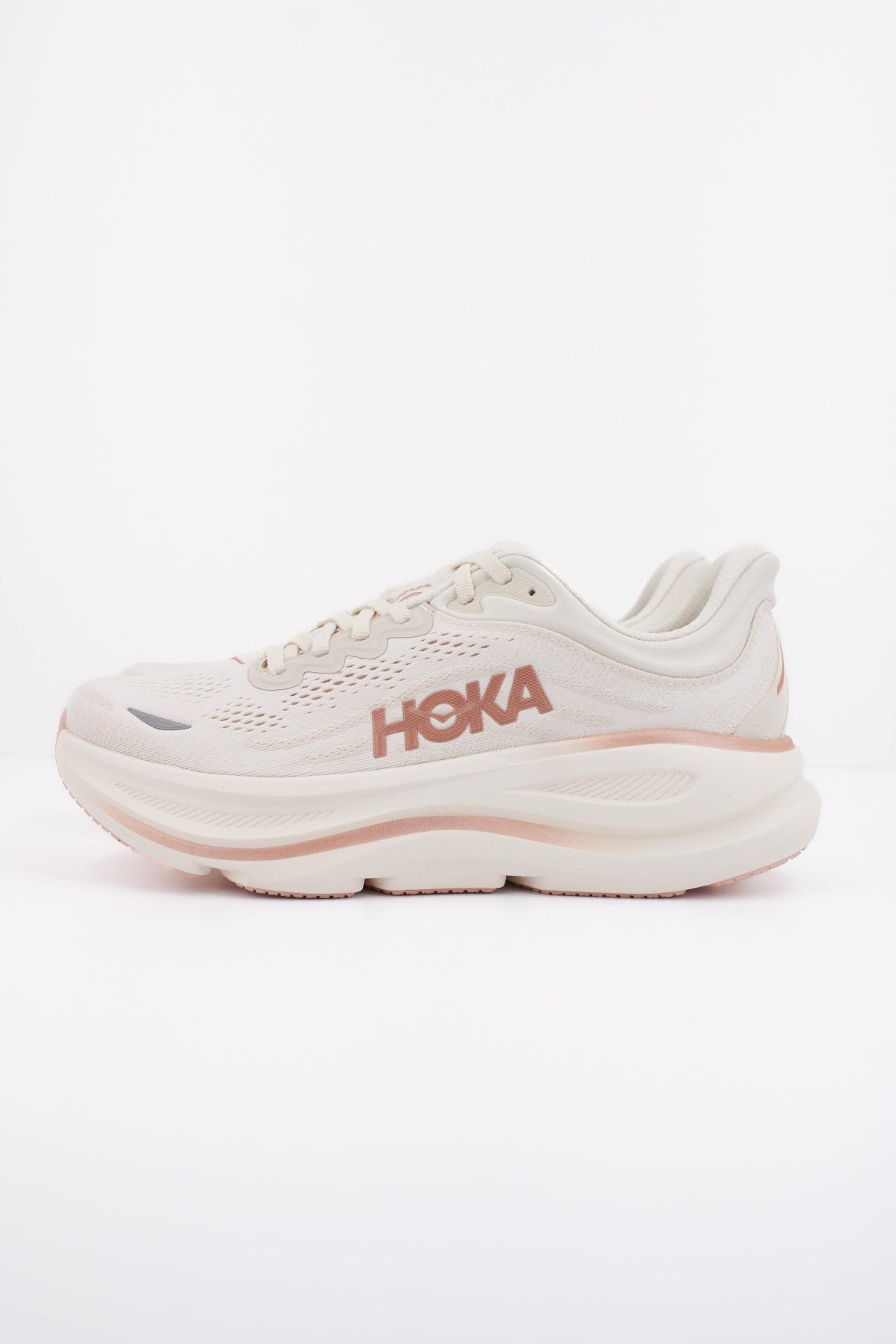 HOKA W BONDI  en color BLANCO  (1)