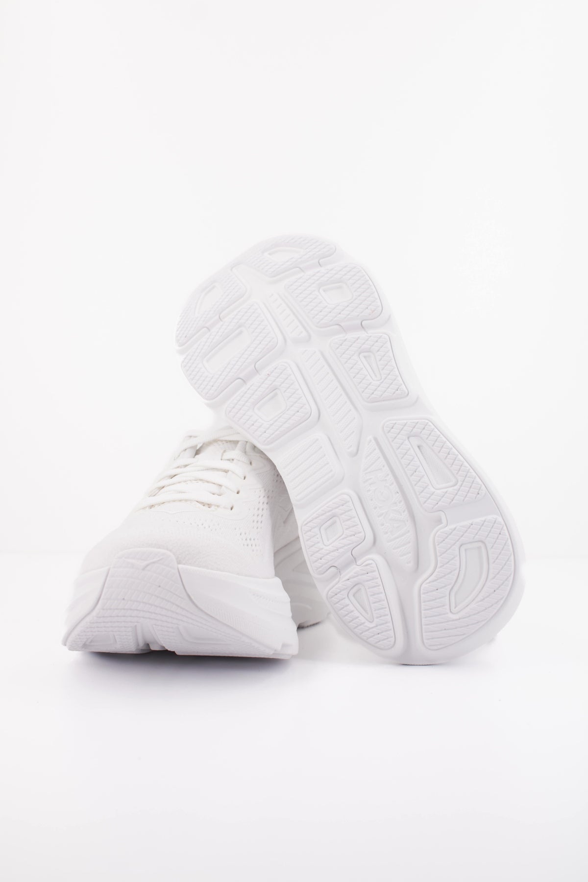 HOKA W BONDI  en color BLANCO  (5)