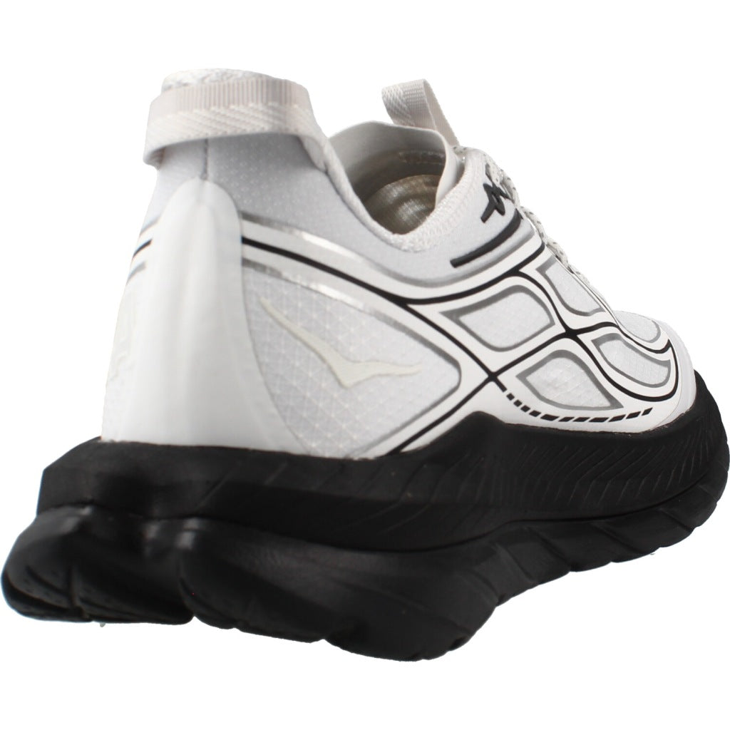 HOKA HO en color BLANCO  (3)