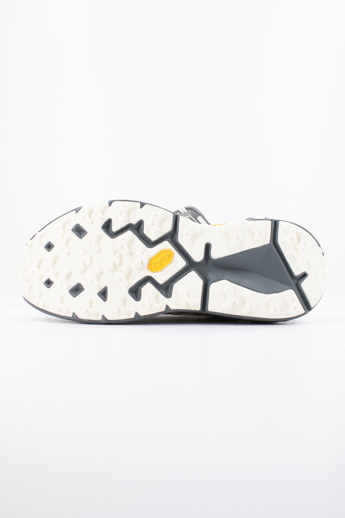 HOKA HO en color BLANCO  (5)