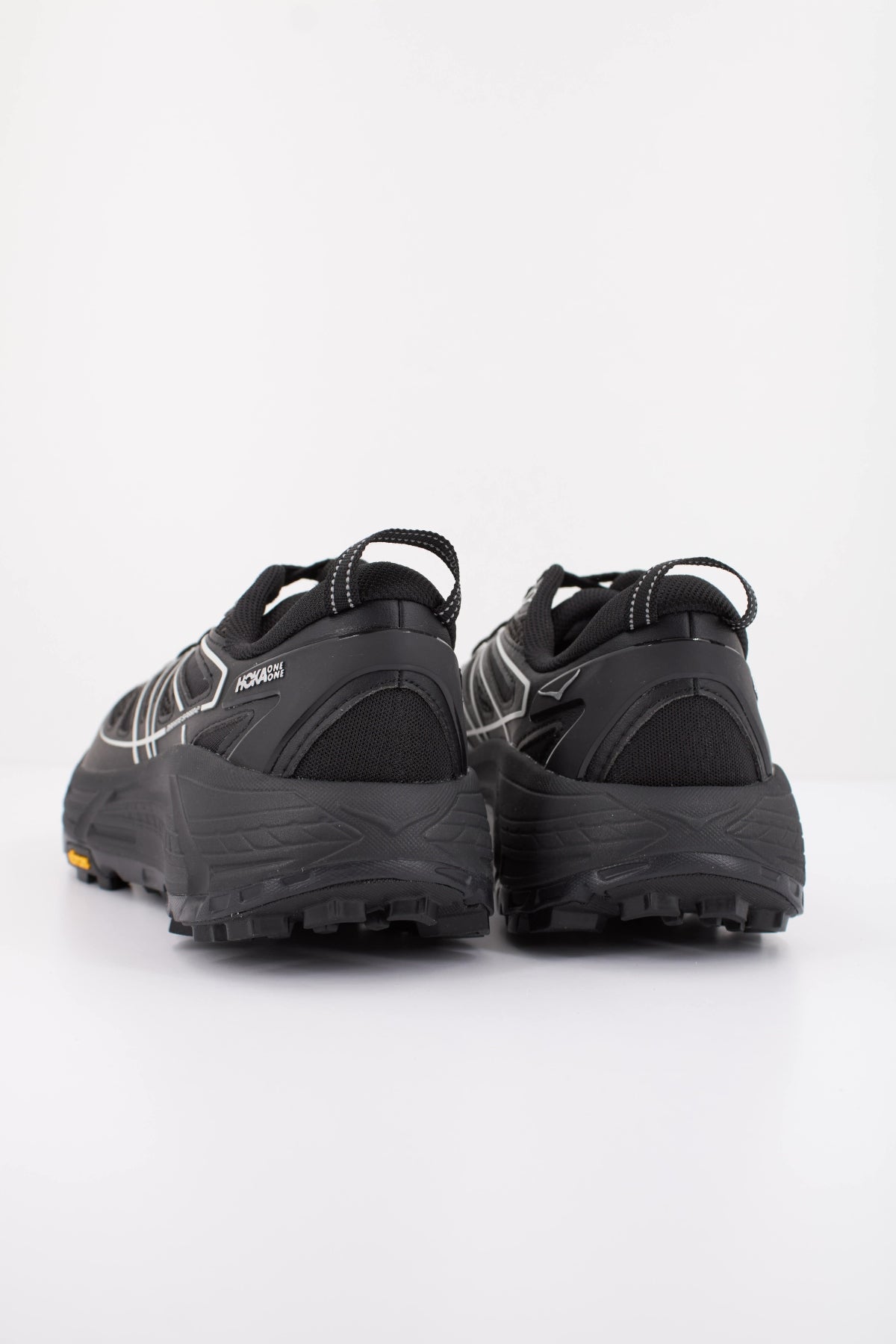 HOKA ZAPATILLA U MAFATE SPEED en color NEGRO  (4)