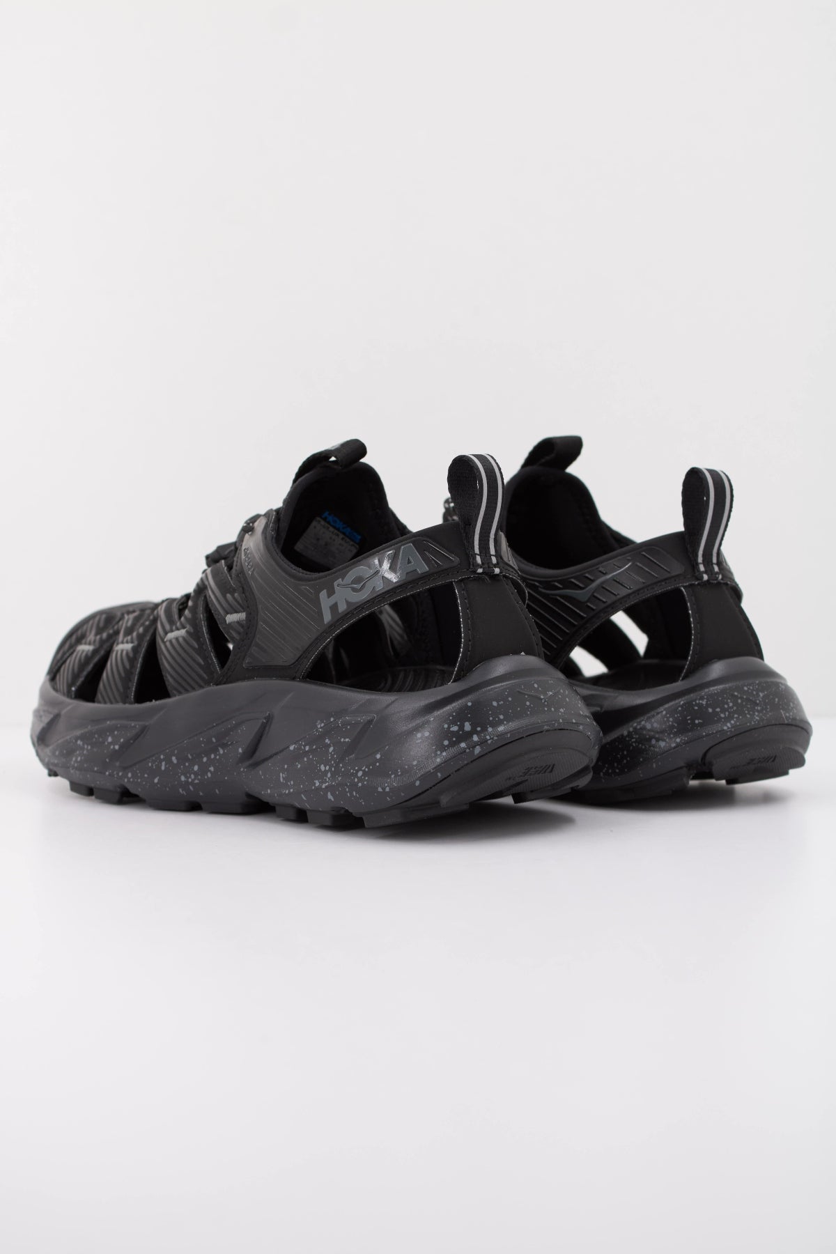 HOKA U HOPARA en color NEGRO  (4)