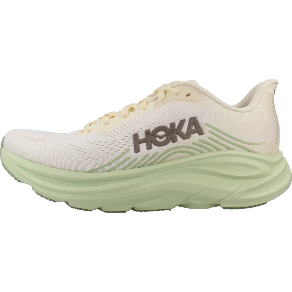 HOKA HO ZAPATILLA W CLIFTON  en color BEIS  (2)