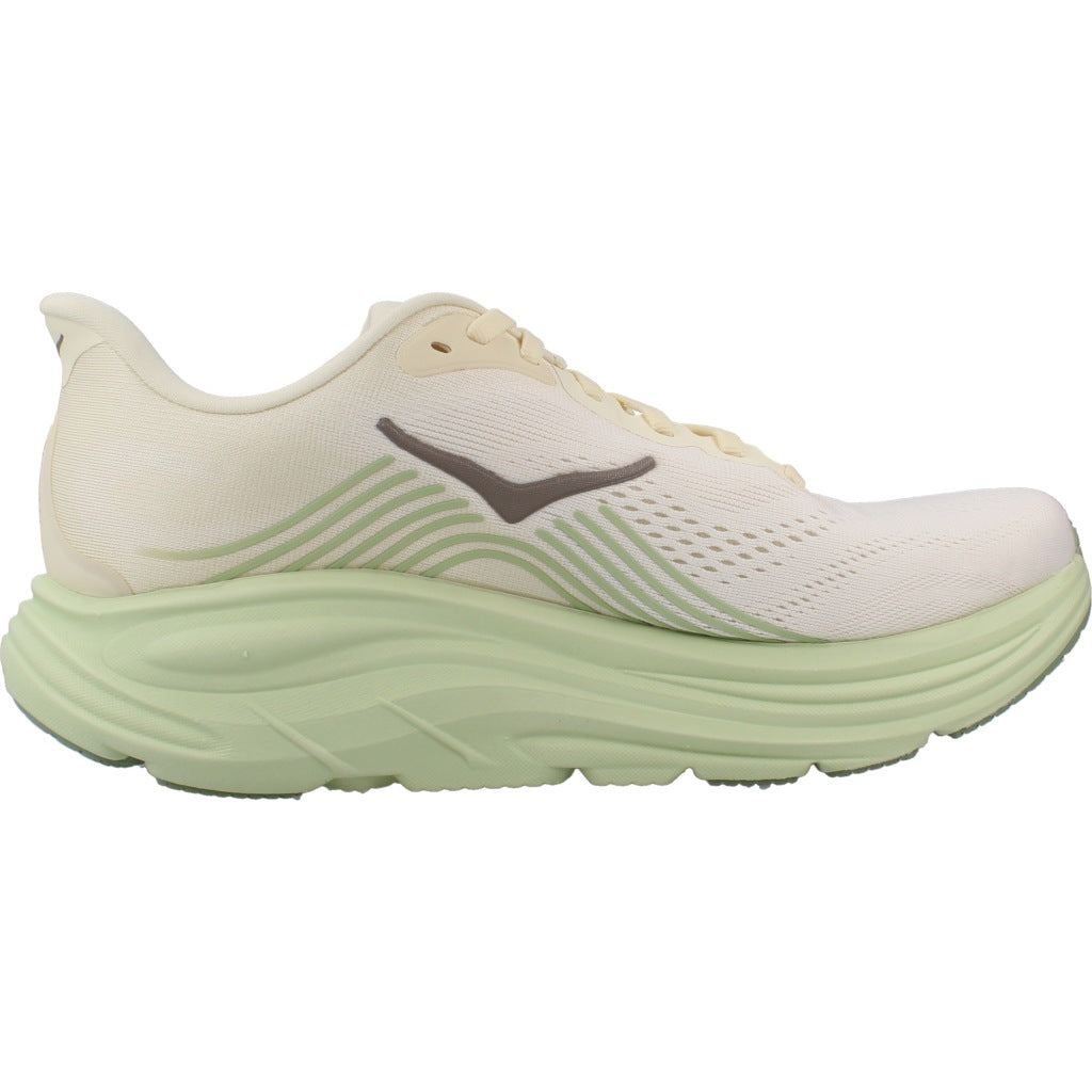 HOKA HO ZAPATILLA W CLIFTON  en color BEIS  (4)
