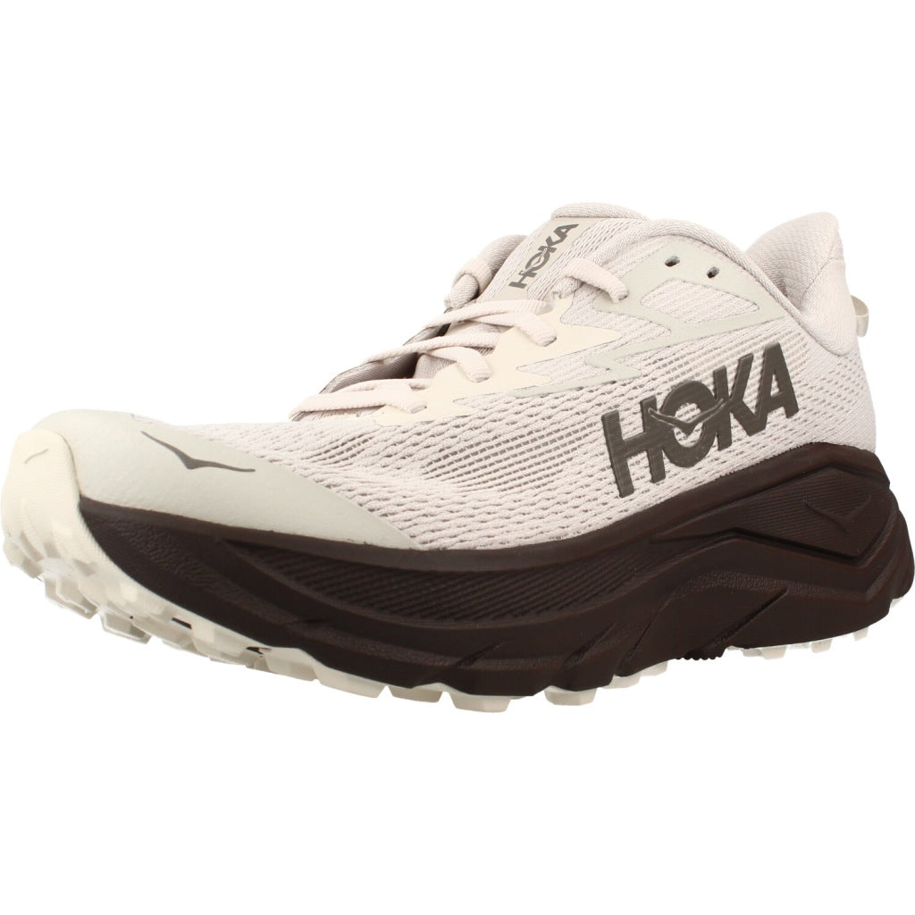 HOKA ZAPATILLA CHALLENGER  en color BEIS  (1)