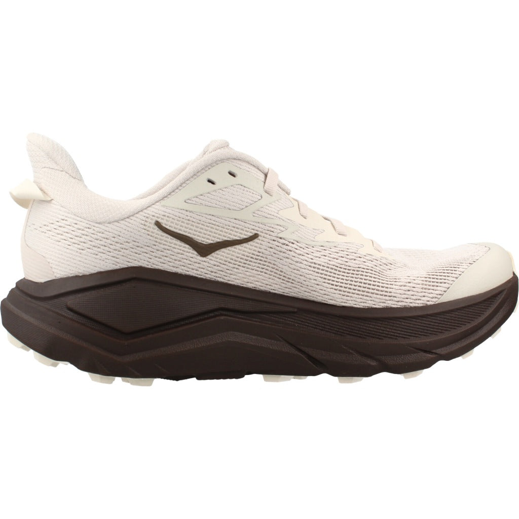 HOKA ZAPATILLA CHALLENGER  en color BEIS  (4)