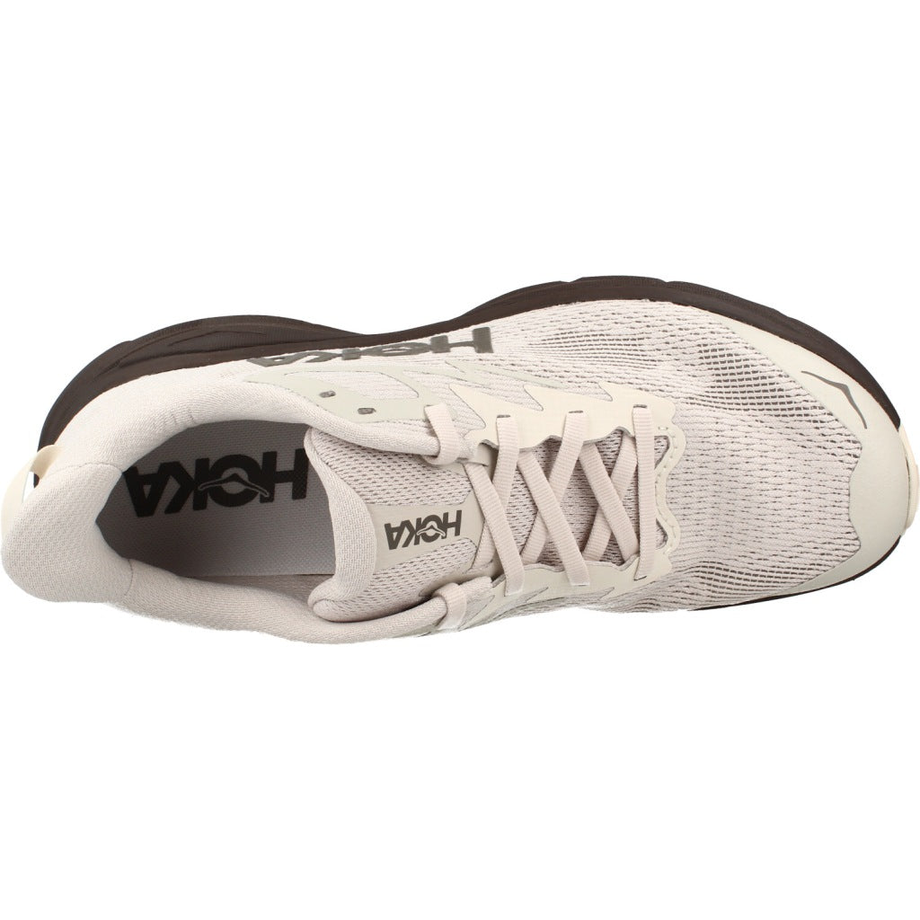 HOKA ZAPATILLA CHALLENGER  en color BEIS  (7)