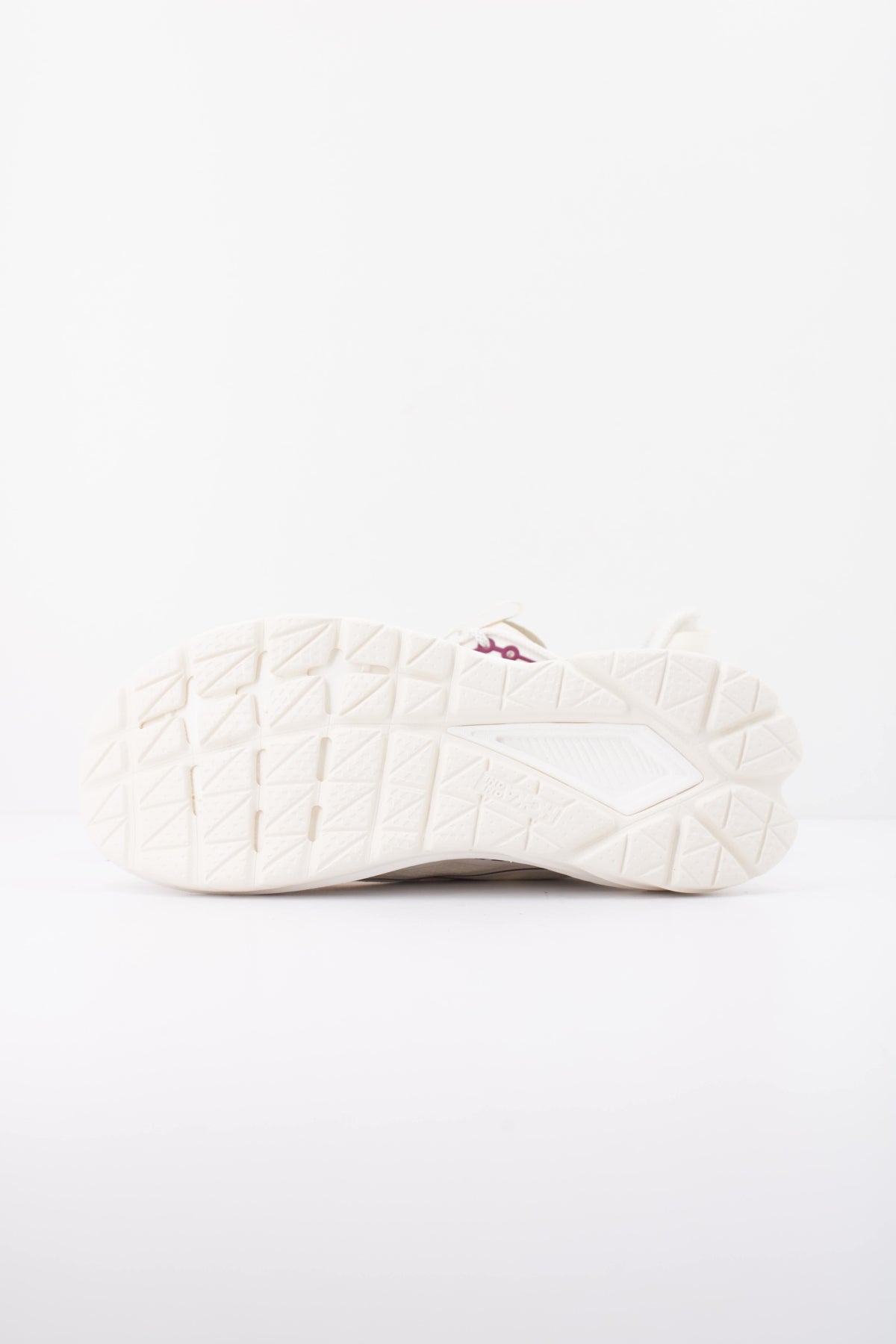 HOKA MHO ZAPATILLA W MACH REMASTE en color BLANCO  (5)