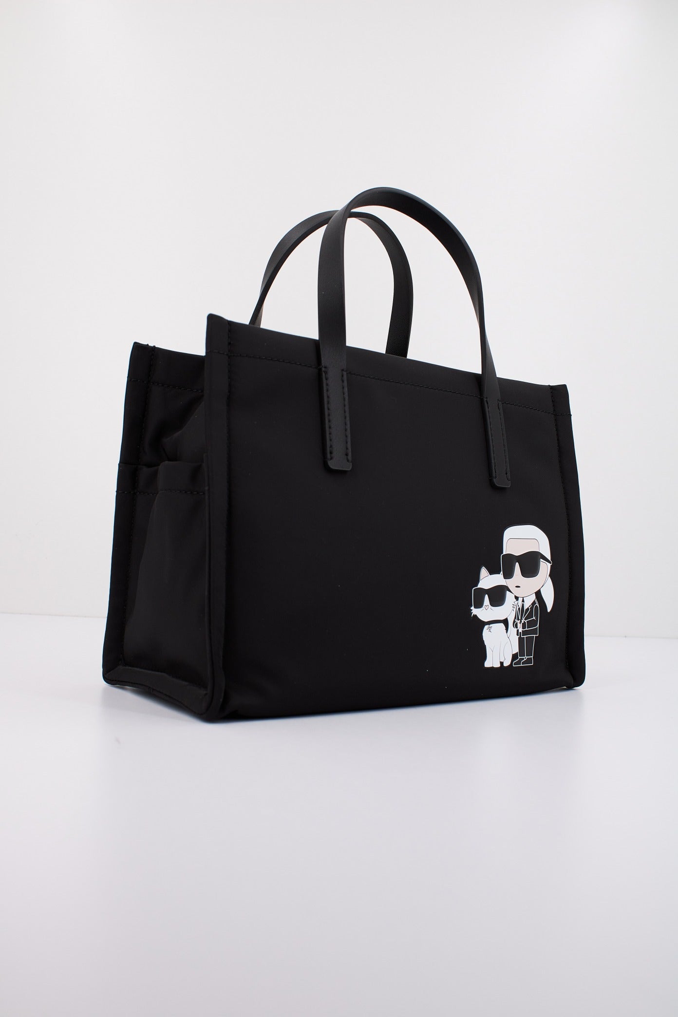 KARL LAGERFELD K/IKONIK . NYLON SM CB T en color NEGRO  (3)