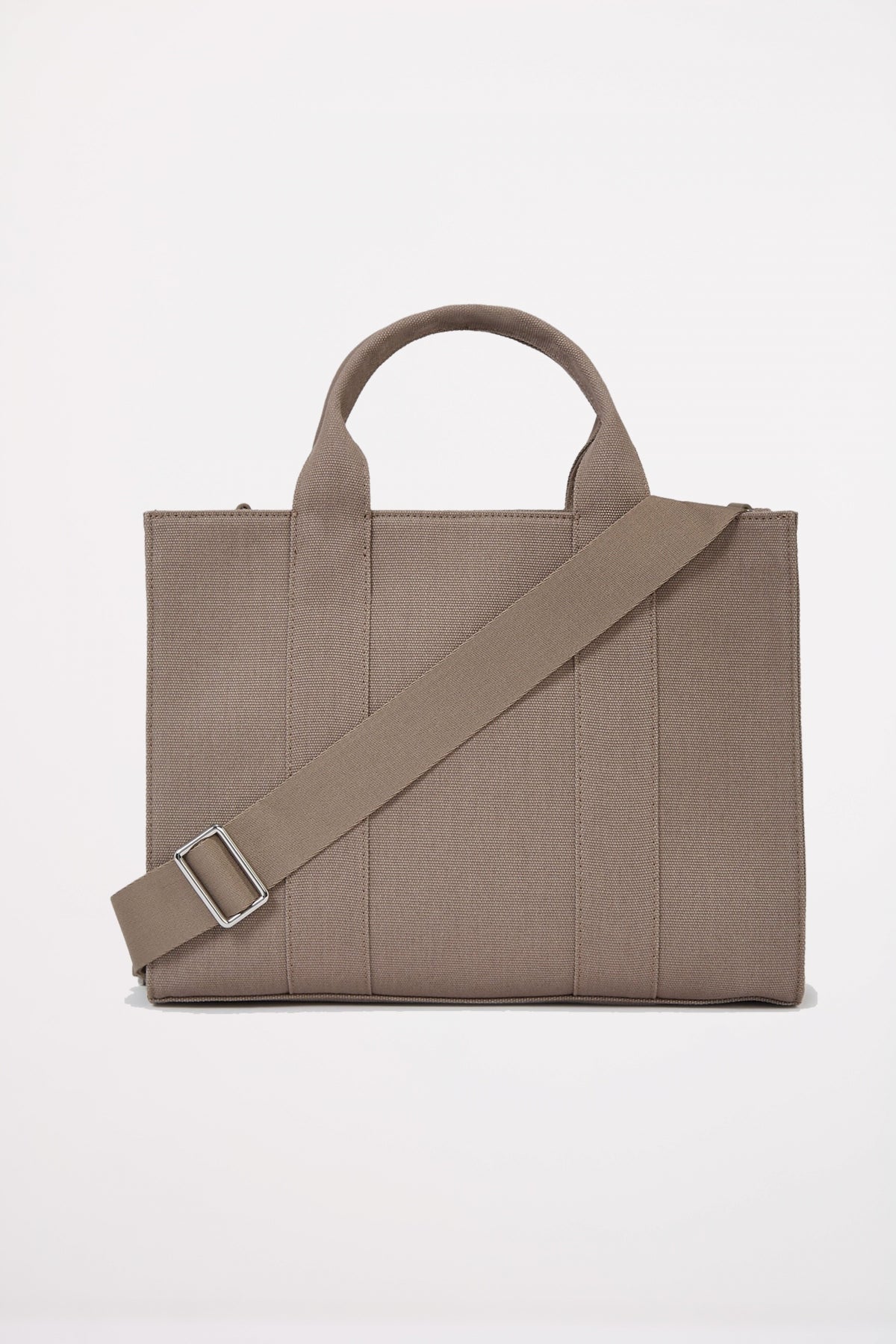 KARL LAGERFELD RSG SQUARE MEDIUM TOTE en color GRIS  (2)