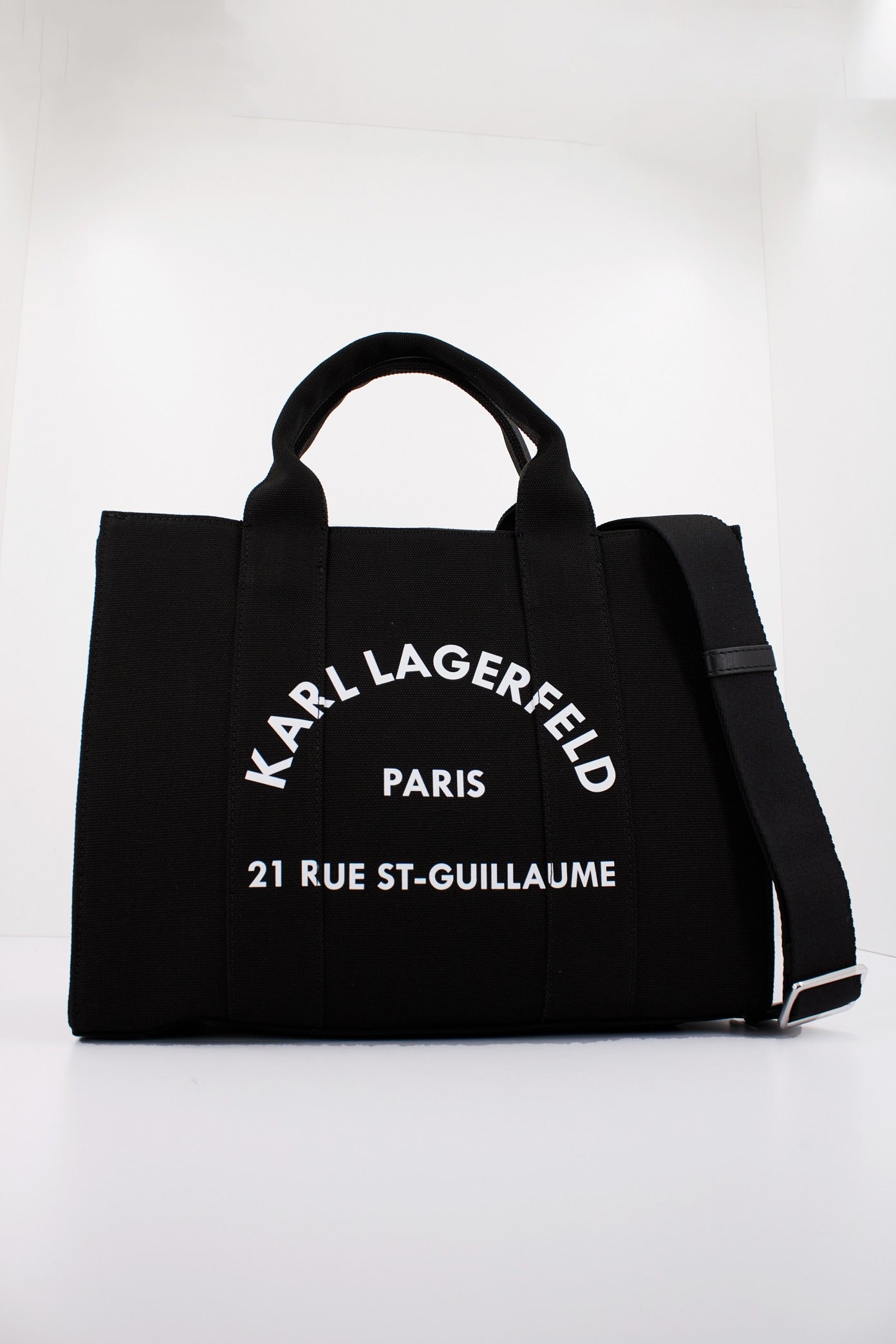 KARL LAGERFELD RSG SQUARE MEDIUM TOTE en color NEGRO  (1)