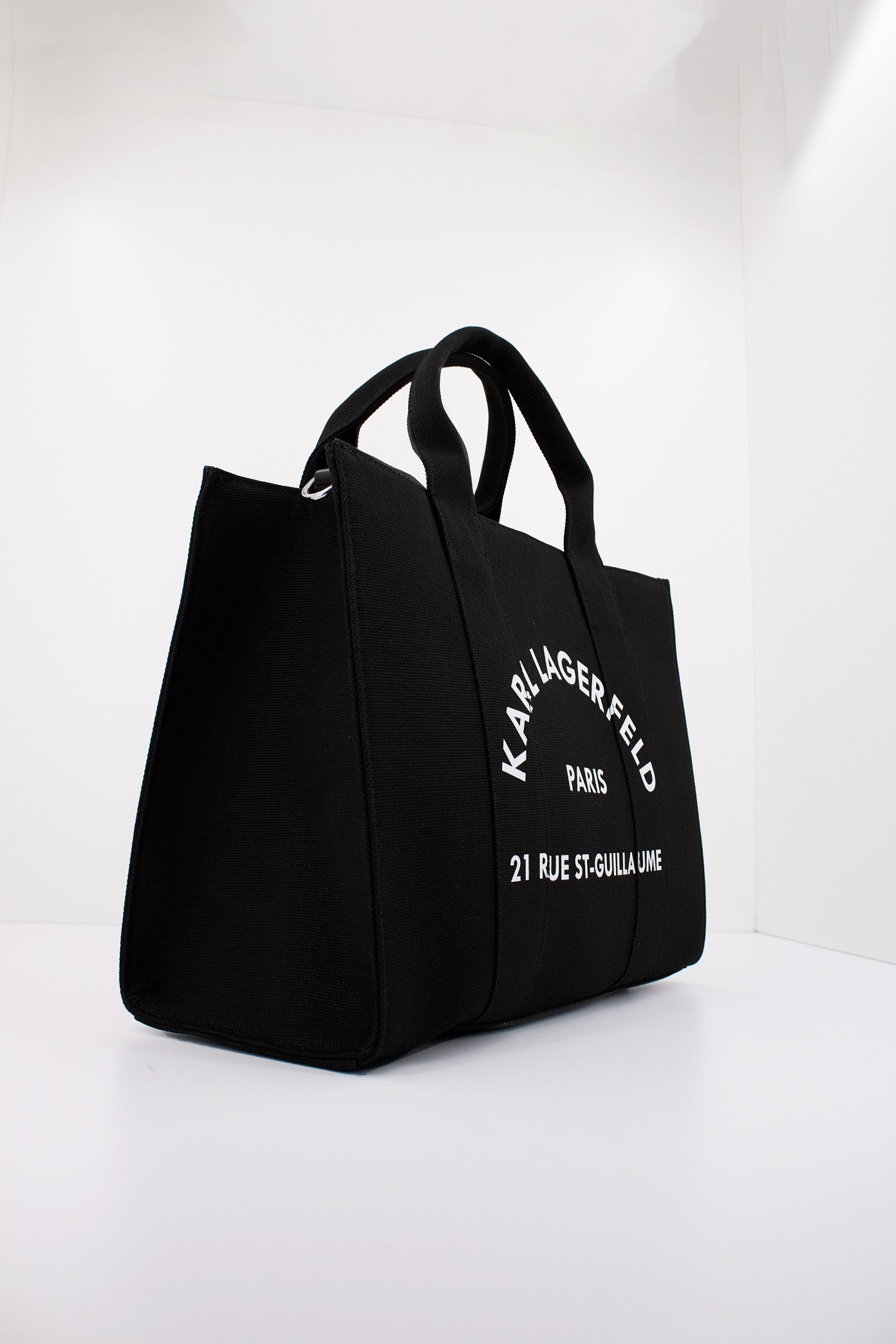 KARL LAGERFELD RSG SQUARE MEDIUM TOTE en color NEGRO  (3)