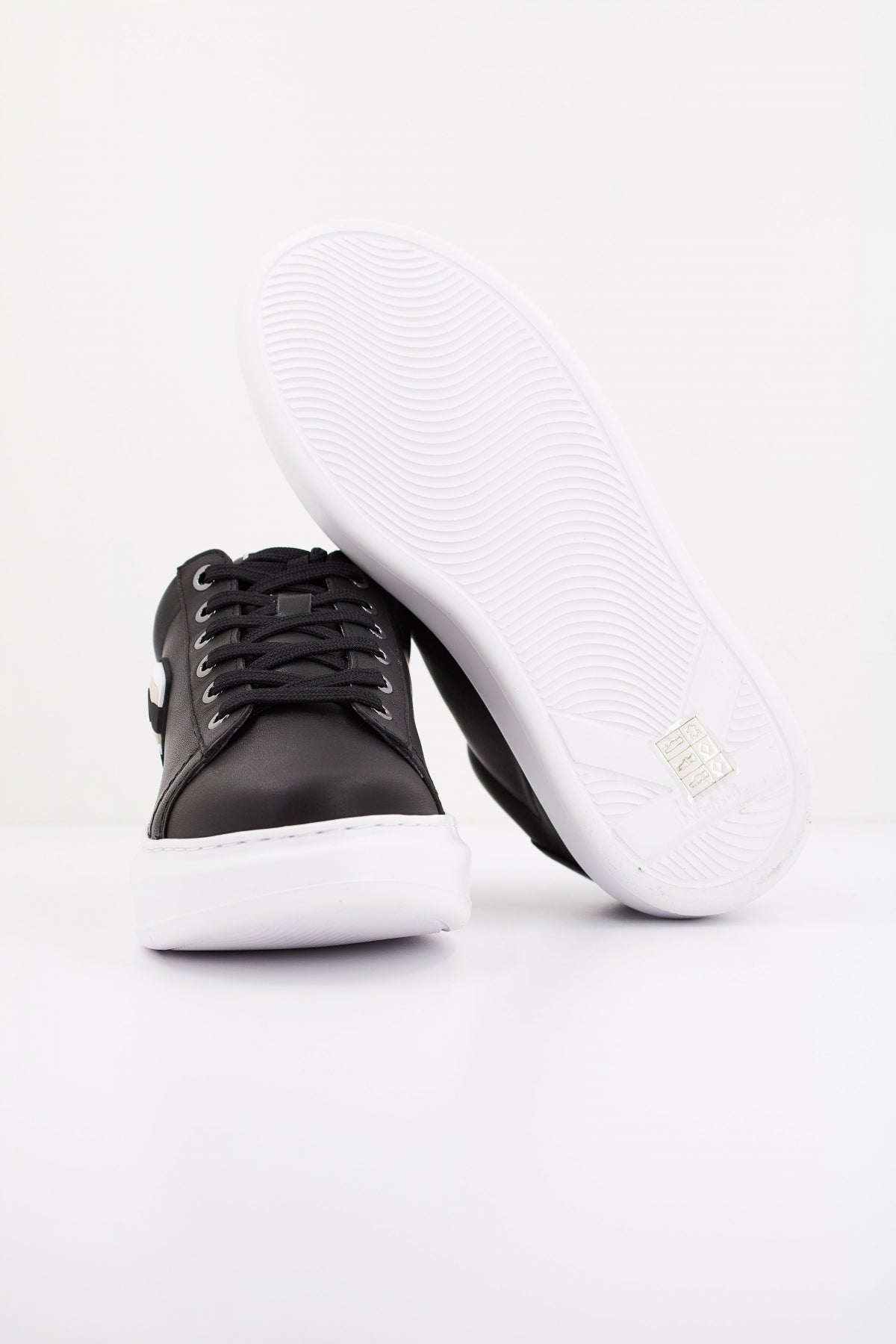 KARL LAGERFELD KAPRI KARL NFT LO LACE en color NEGRO  (5)