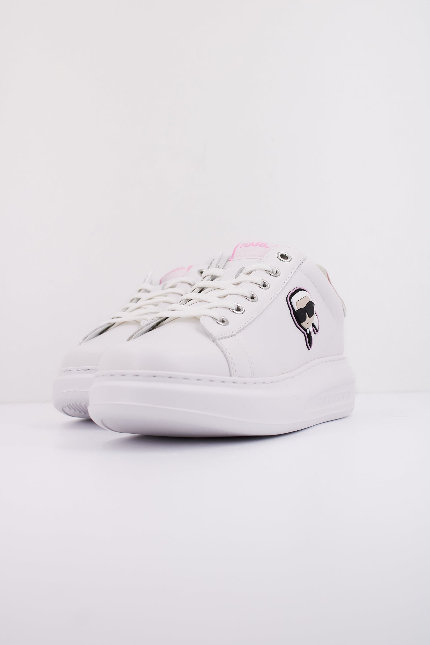 KARL LAGERFELD KAPRI KARL NFT LO LACE en color BLANCO  (2)