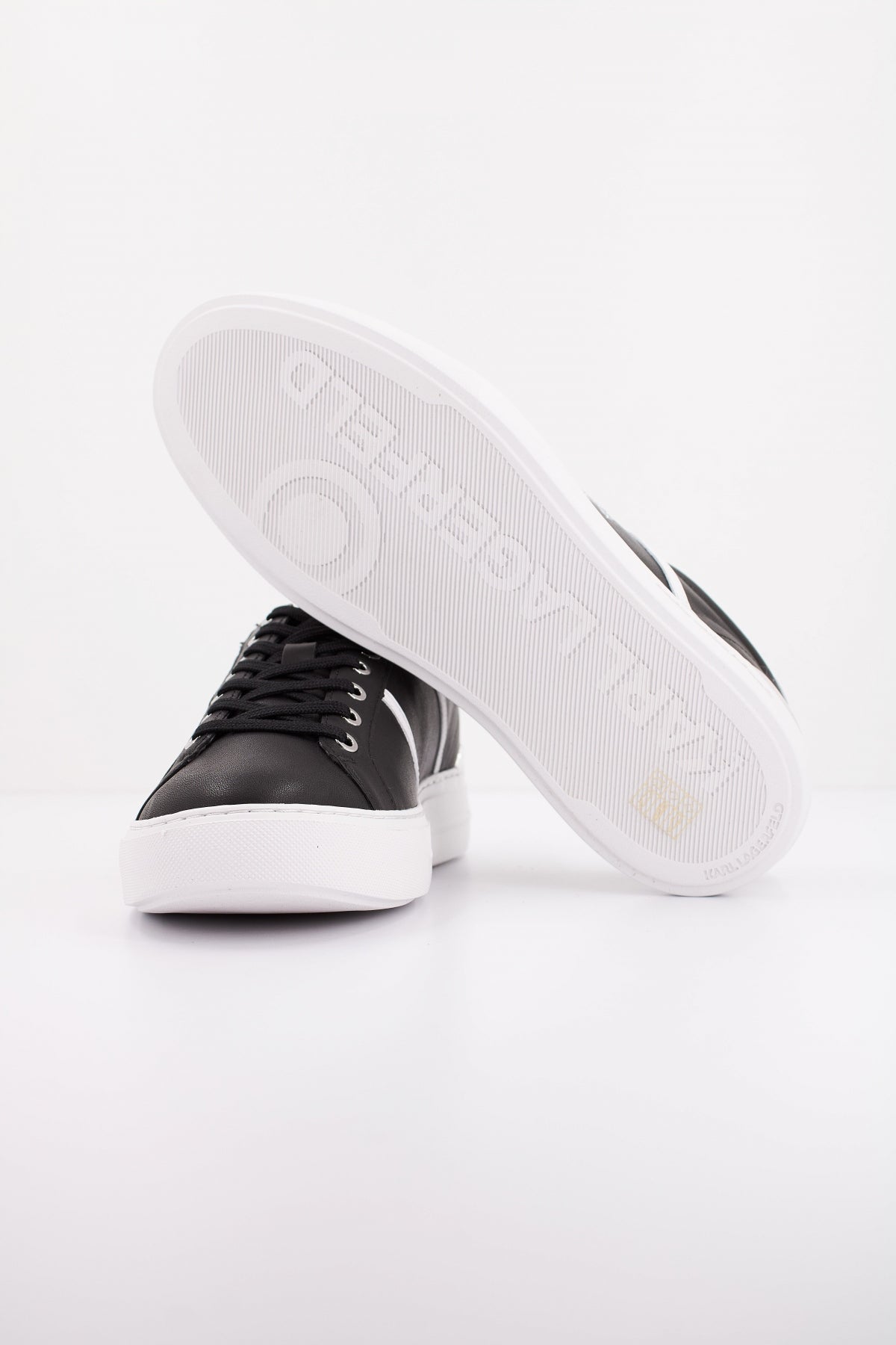 KARL LAGERFELD NFT OUTLINE LOGO en color NEGRO  (5)