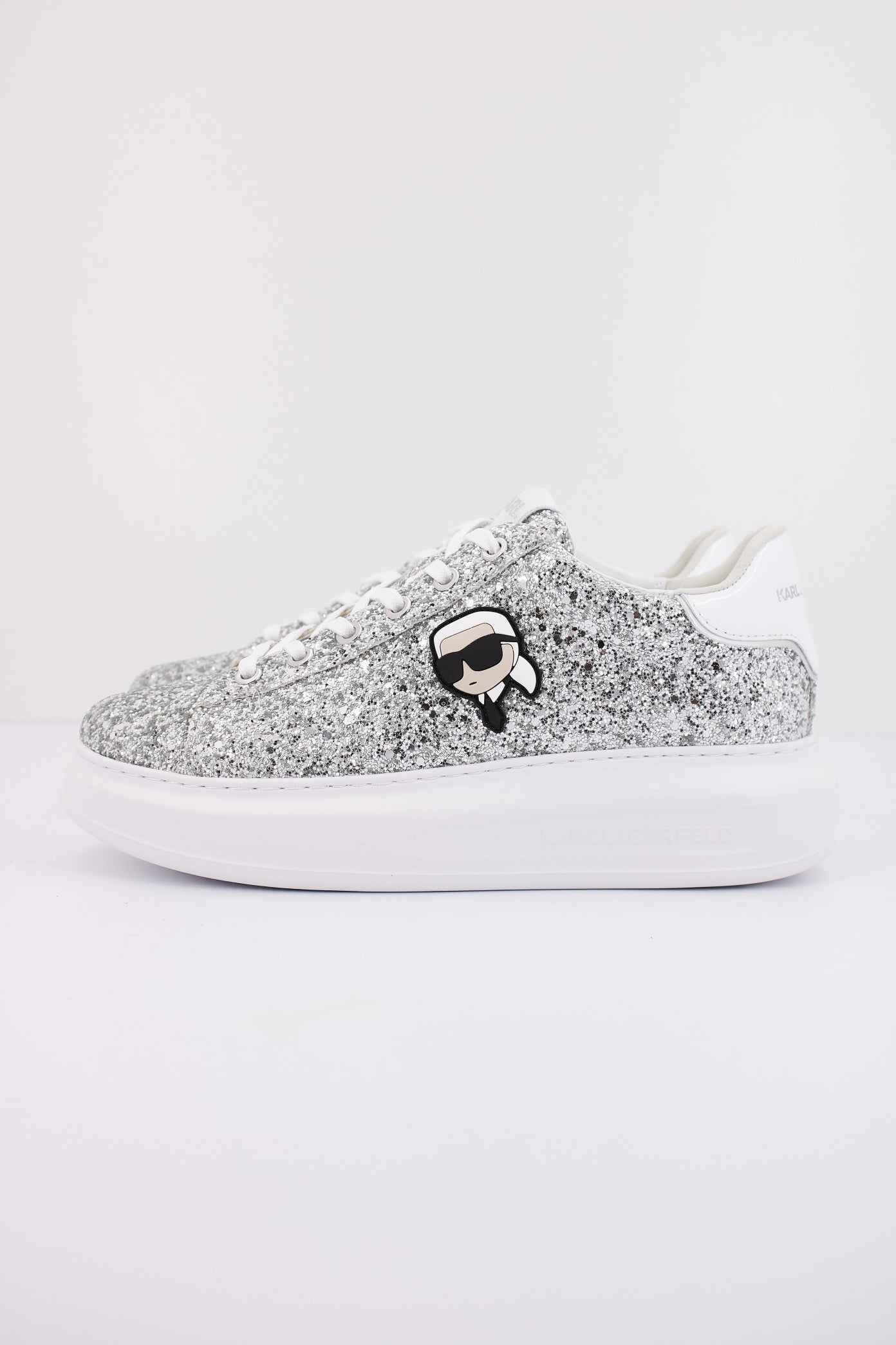 KARL LAGERFELD KAPRI KARL NFT LO LACE en color GRIS  (1)