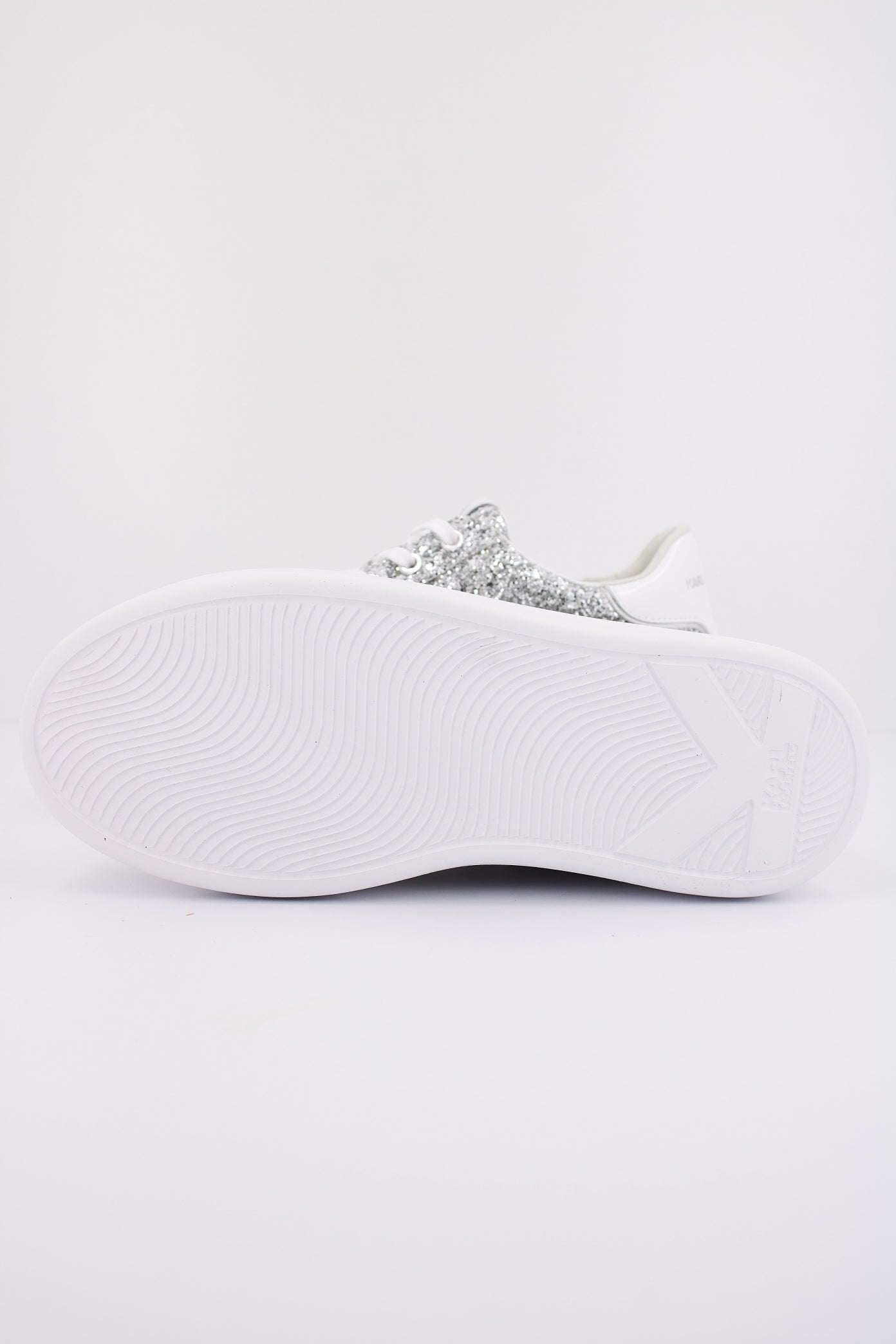 KARL LAGERFELD KAPRI KARL NFT LO LACE en color GRIS  (5)