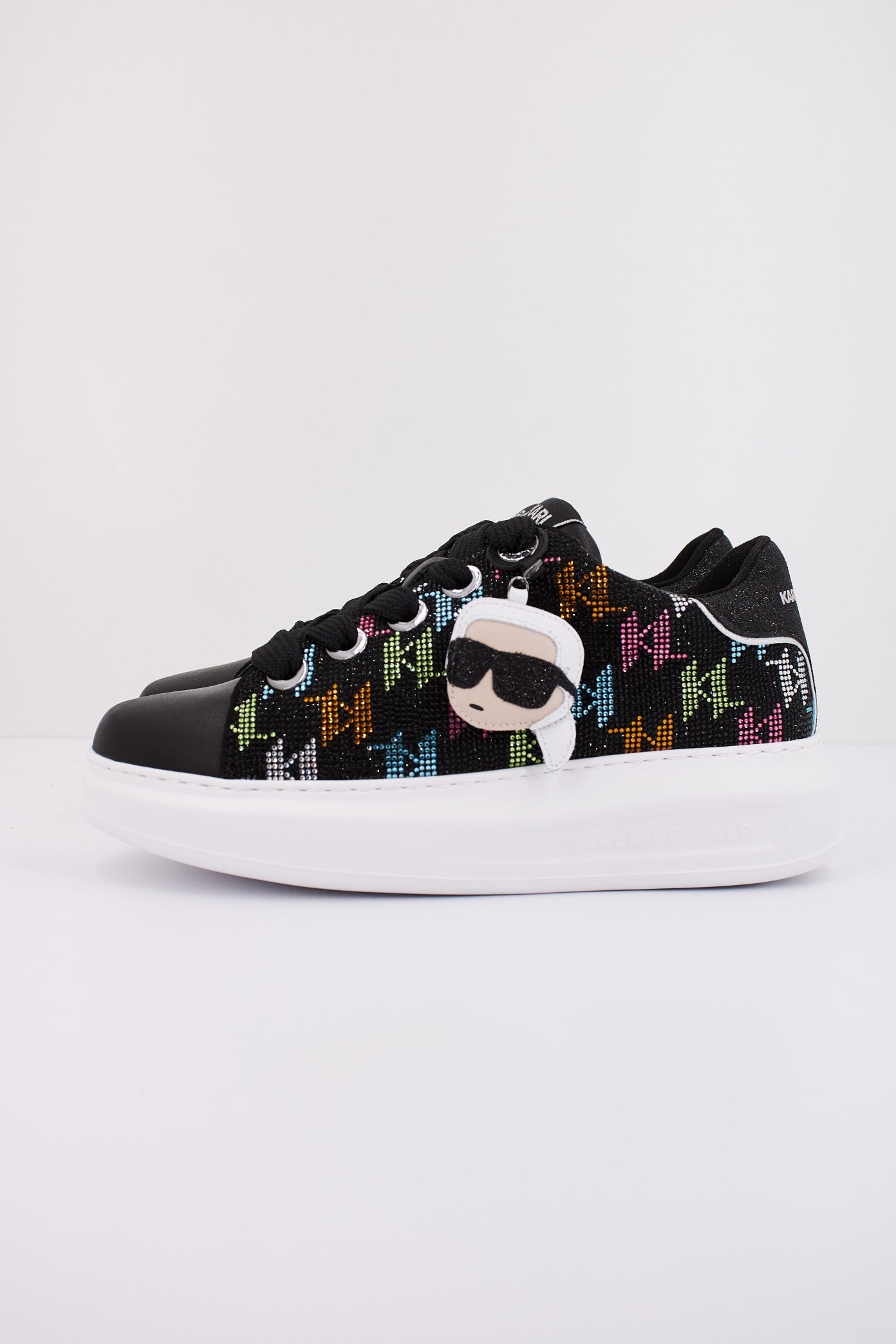 KARL LAGERFELD  KAPRI NFT PENDANT RHINESTO en color NEGRO  (1)