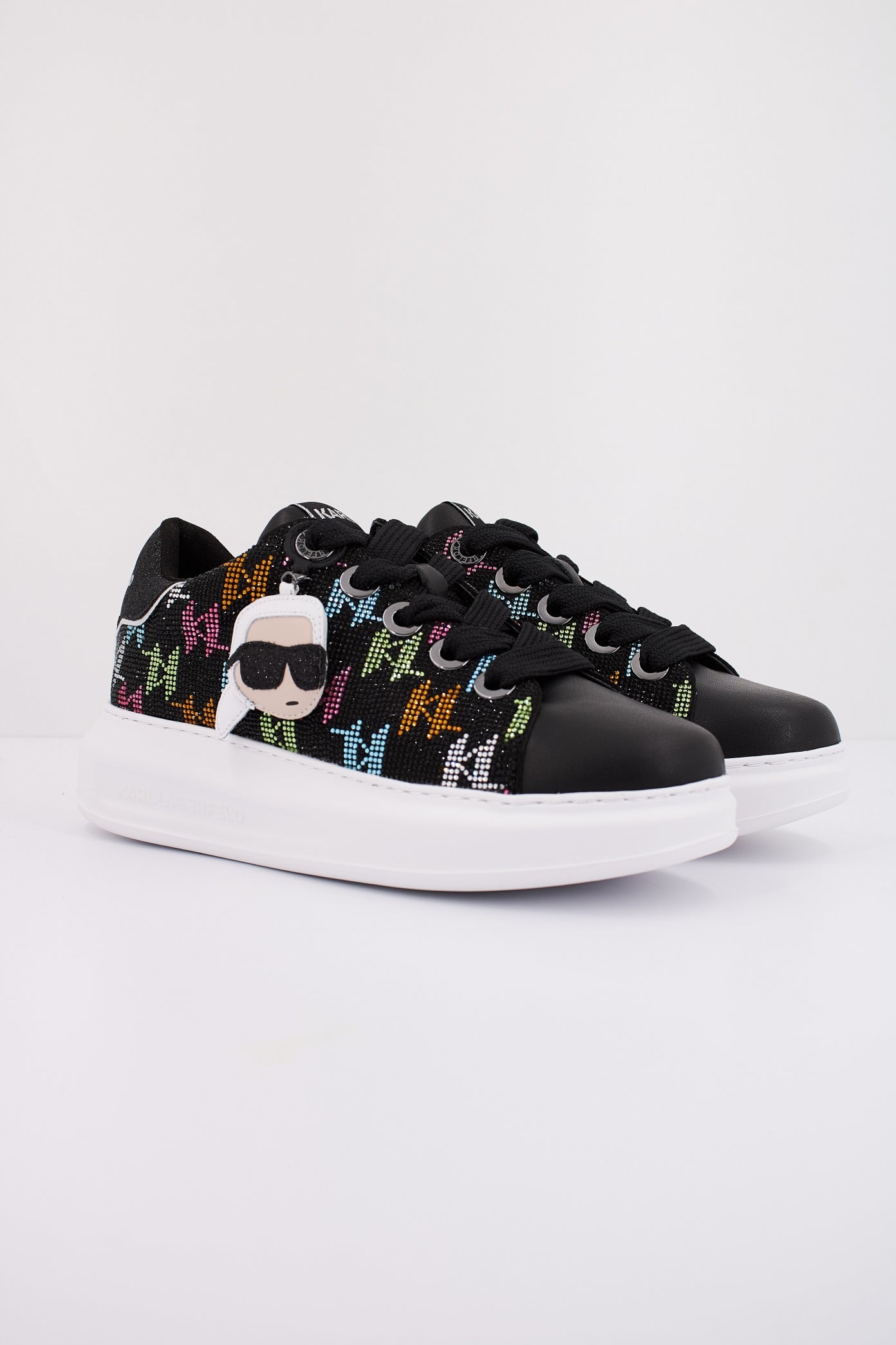 KARL LAGERFELD  KAPRI NFT PENDANT RHINESTO en color NEGRO  (2)