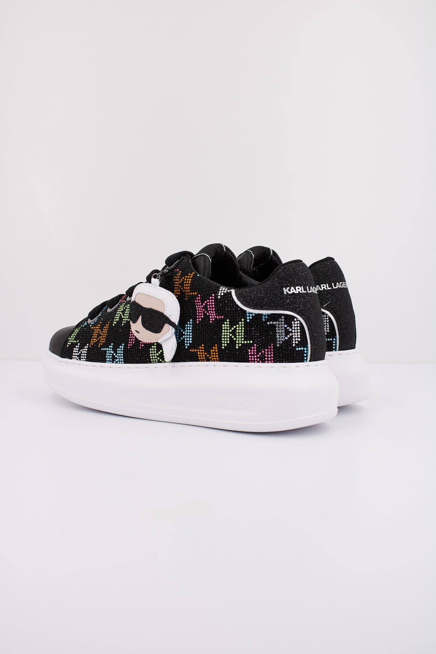 KARL LAGERFELD  KAPRI NFT PENDANT RHINESTO en color NEGRO  (4)